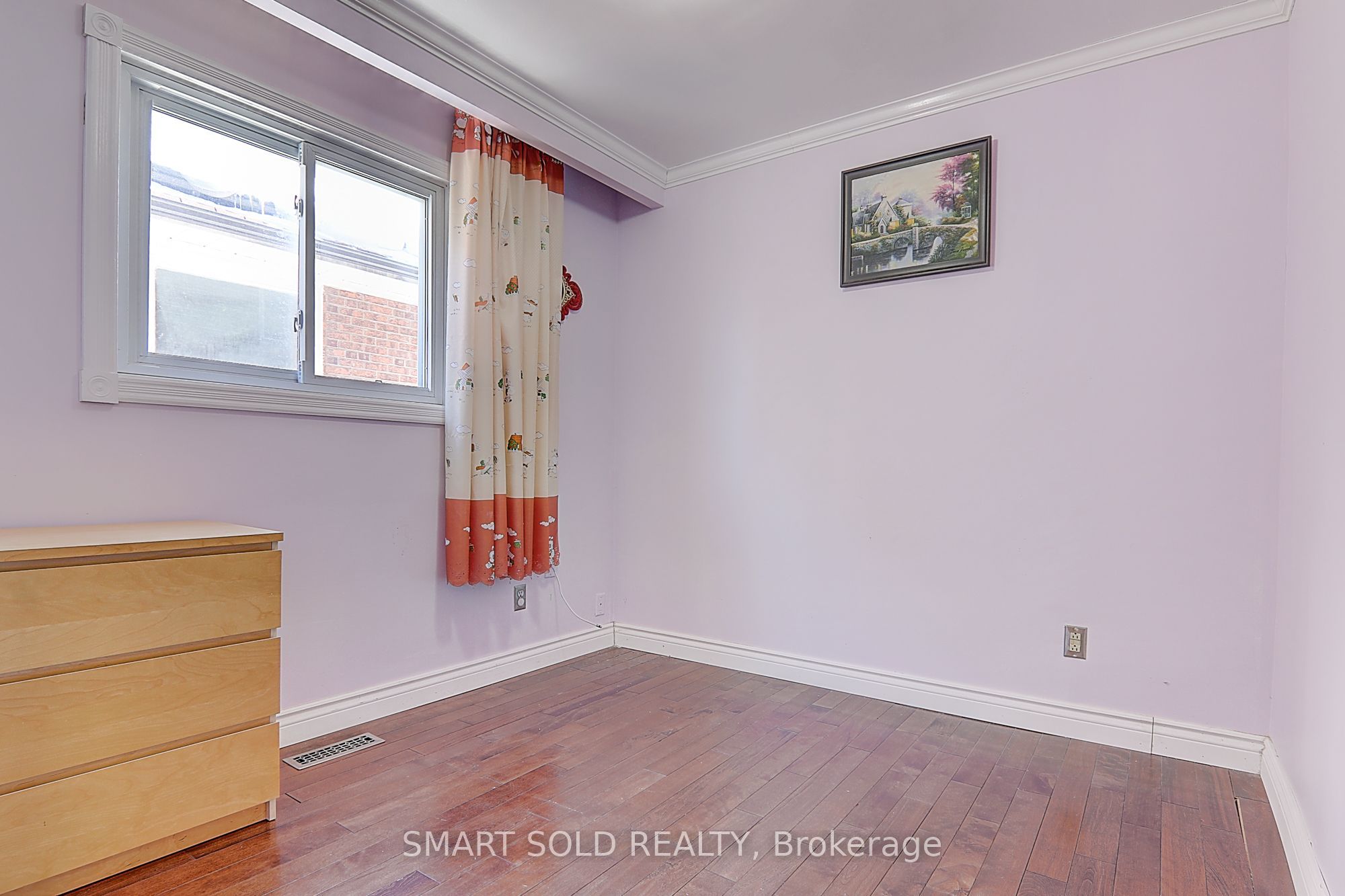 12 Glendinning Avenue Property Photo 20