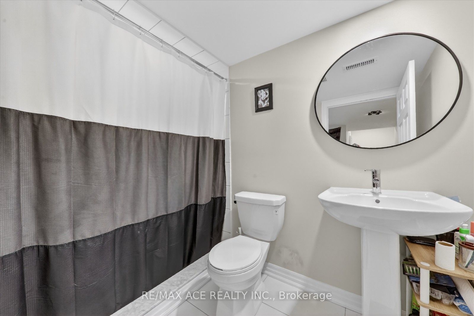 218 Flood Avenue Property Photo 41