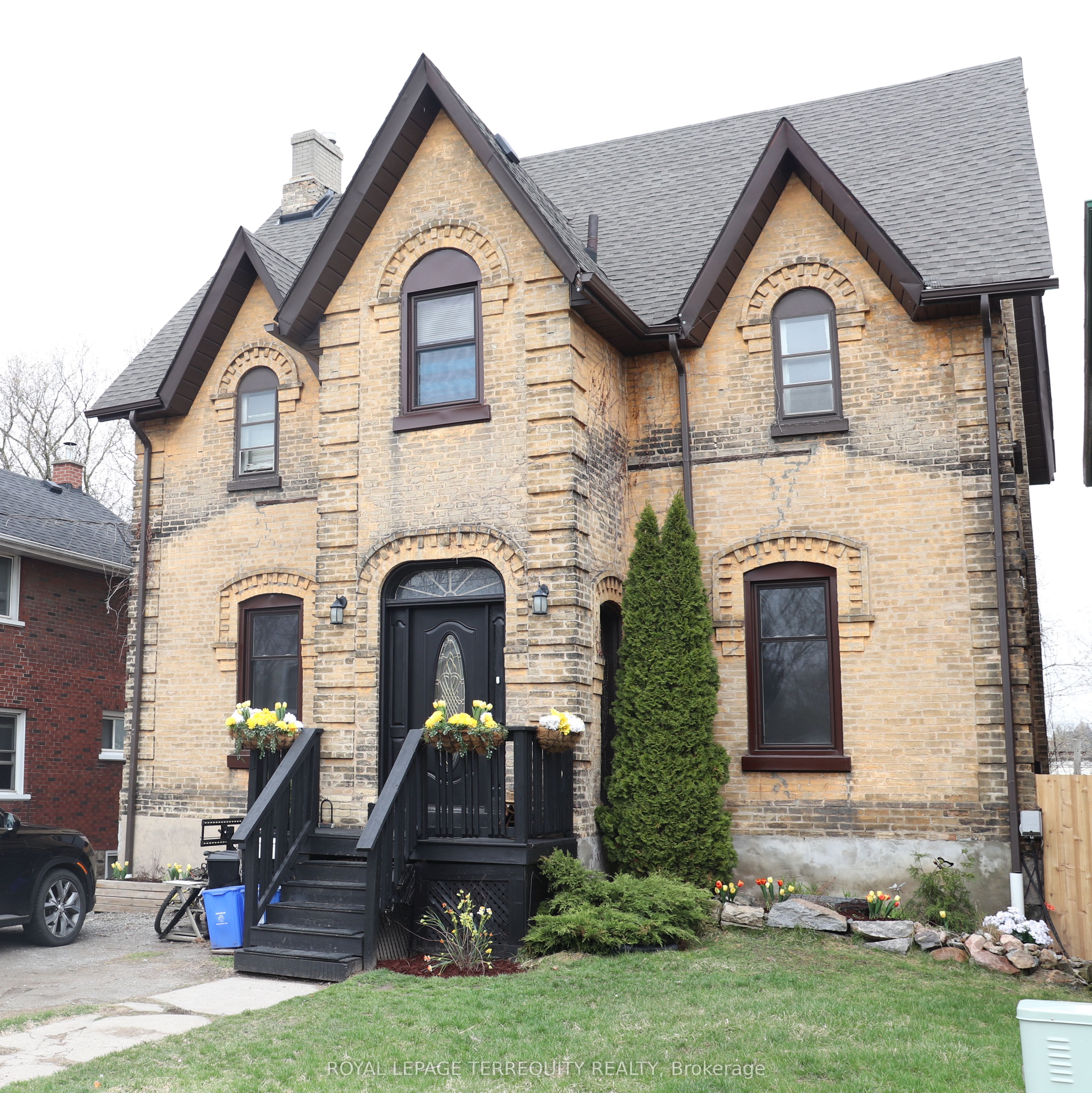 51 Nassau Street Property Photo 1