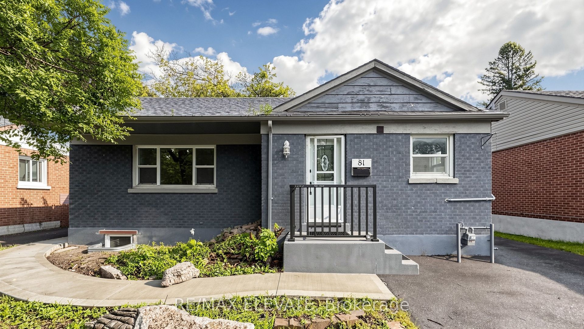81 Admiral Road Property Photo 1