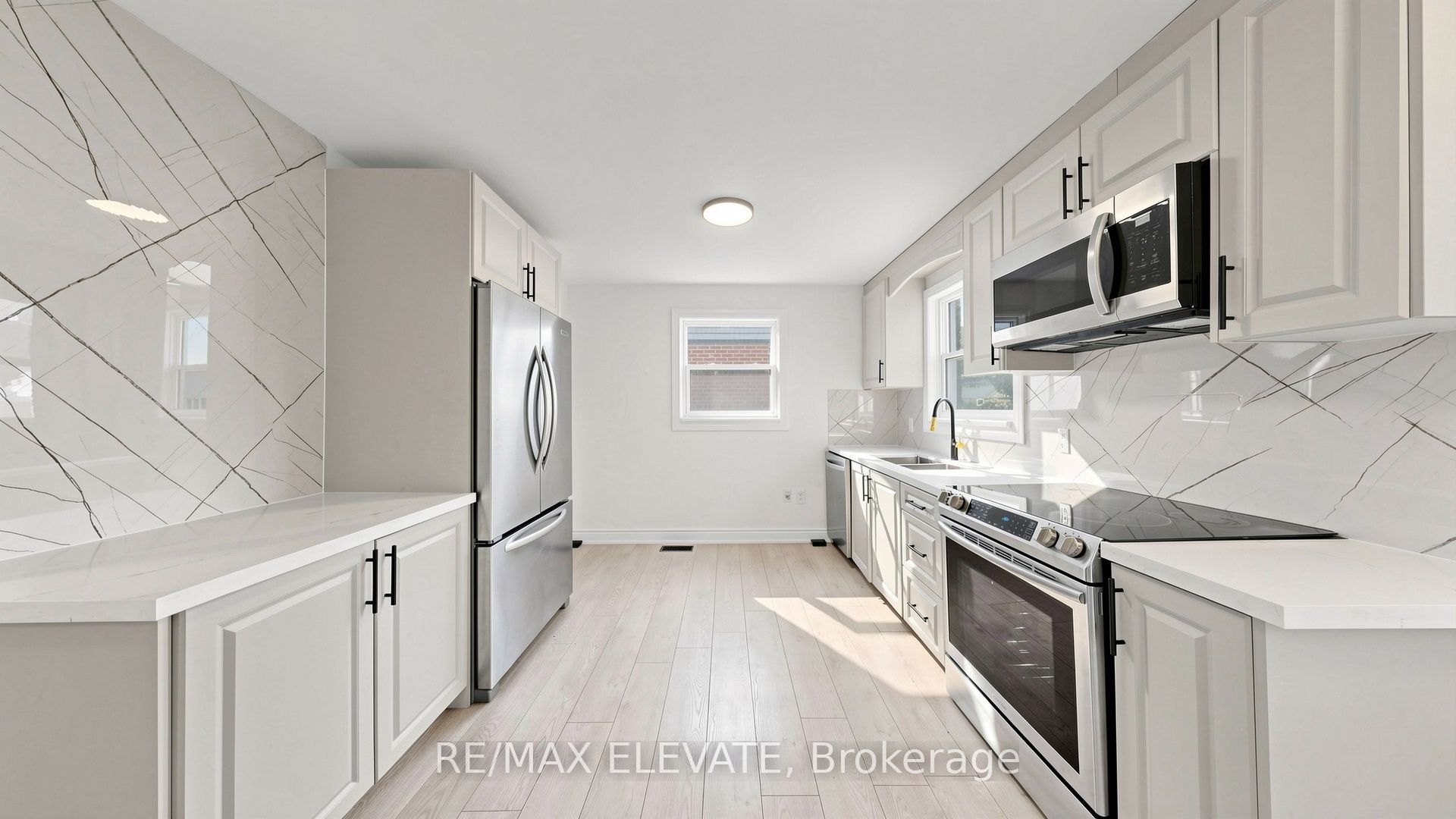81 Admiral Road Property Photo 12