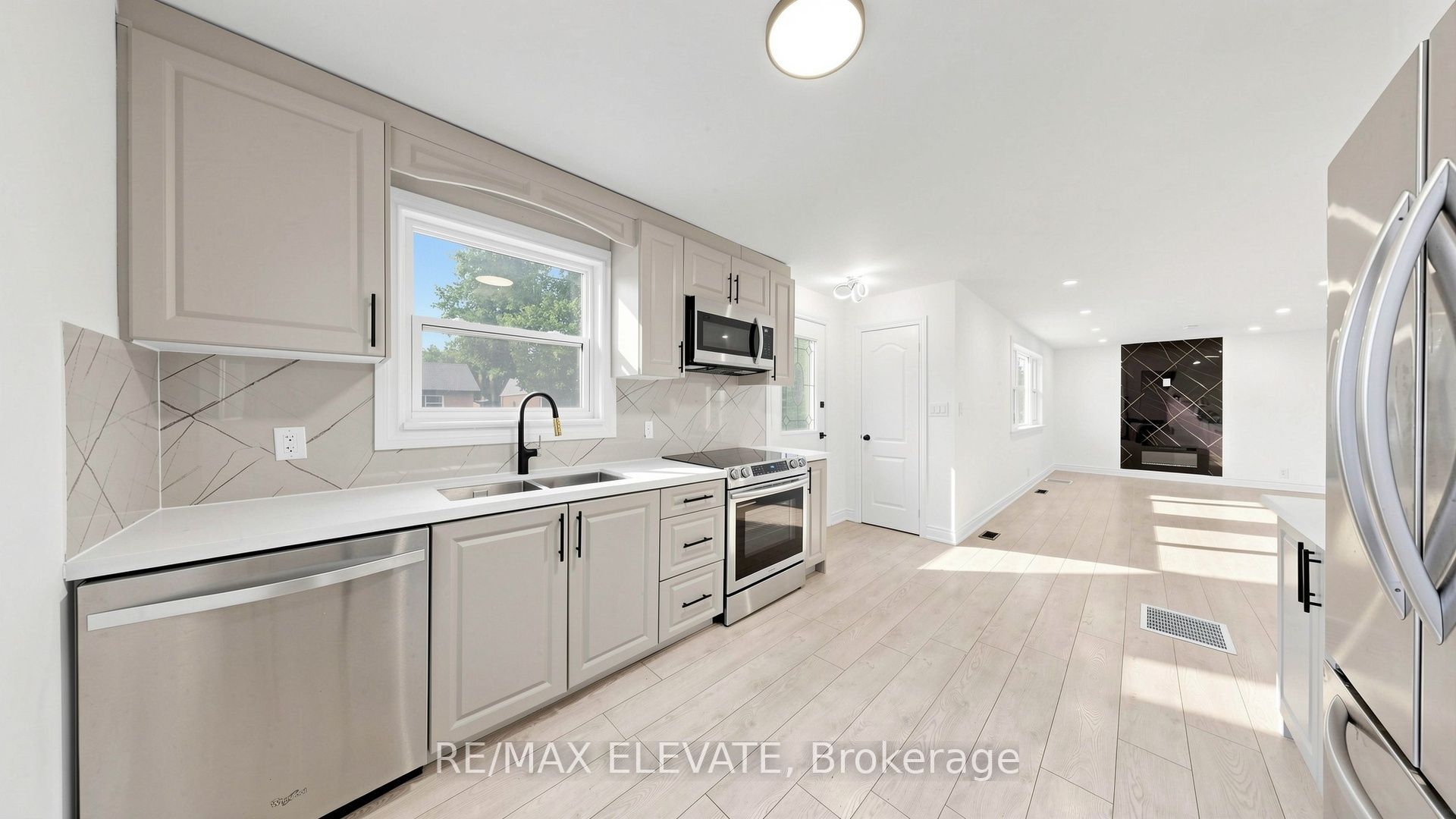 81 Admiral Road Property Photo 15