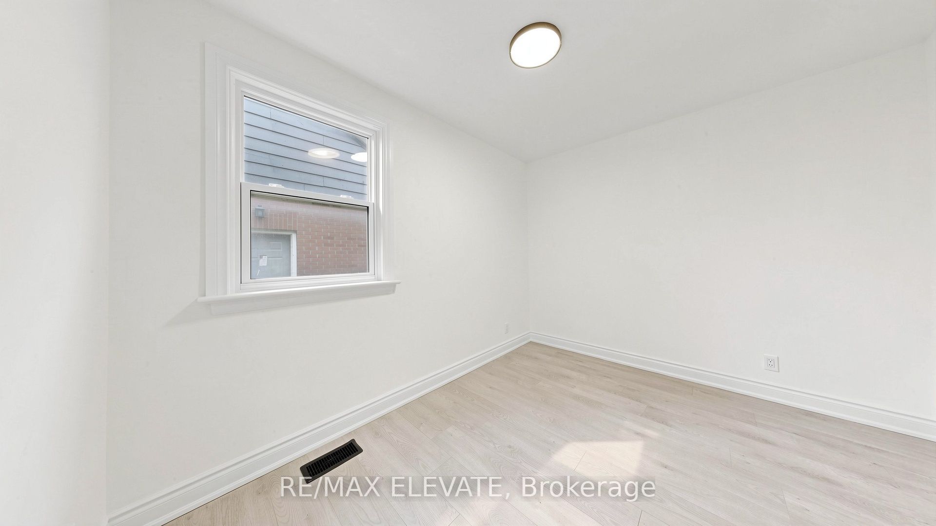 81 Admiral Road Property Photo 17