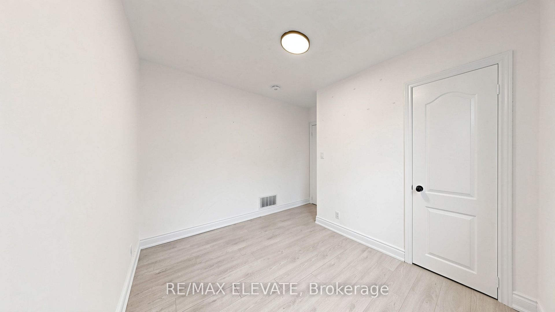 81 Admiral Road Property Photo 30