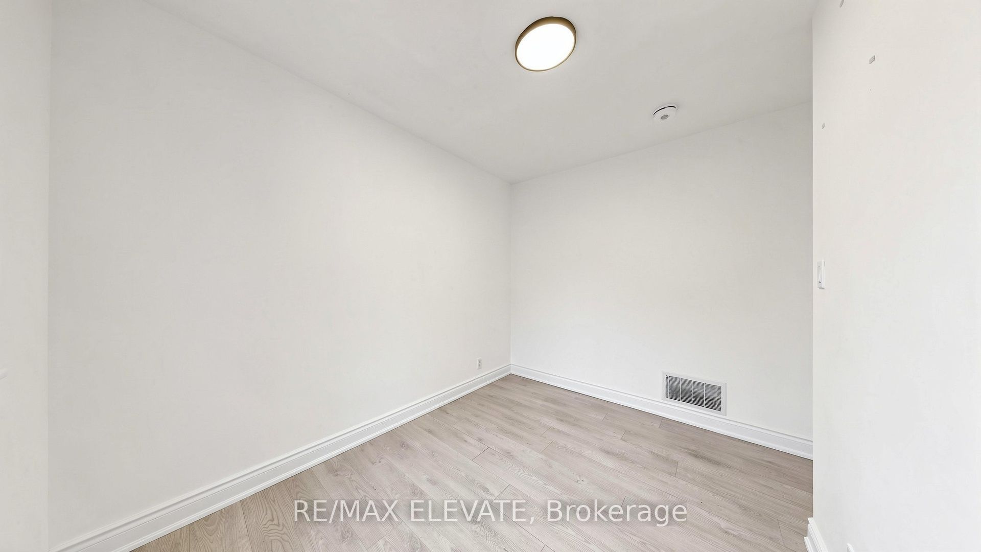 81 Admiral Road Property Photo 31