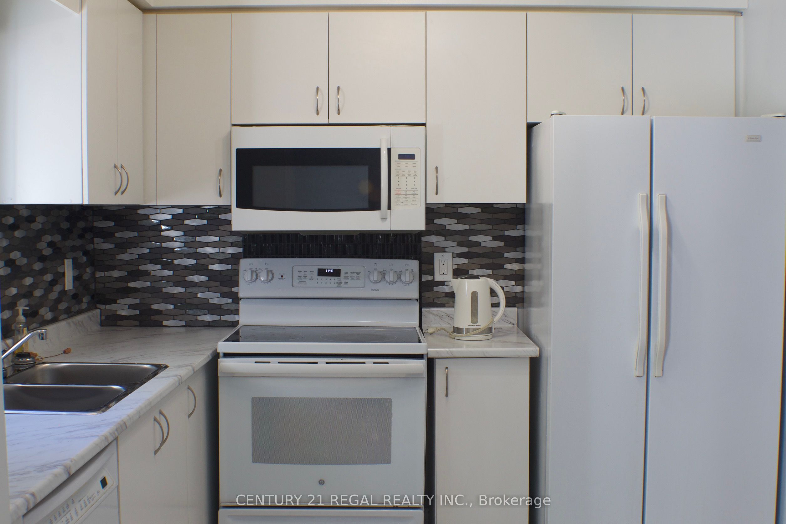 67 Fulton Crescent Property Photo 9