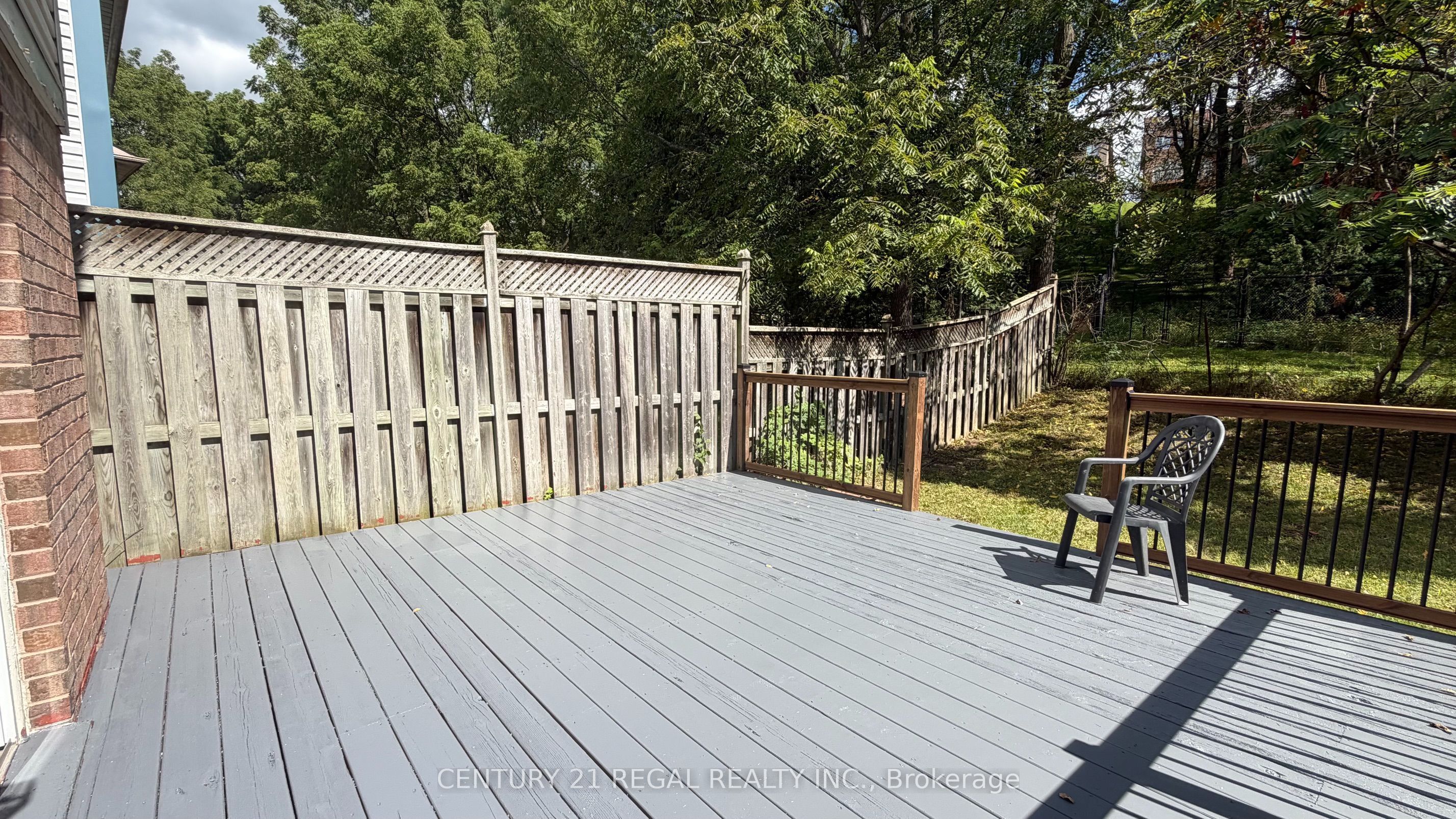 67 Fulton Crescent Property Photo 23