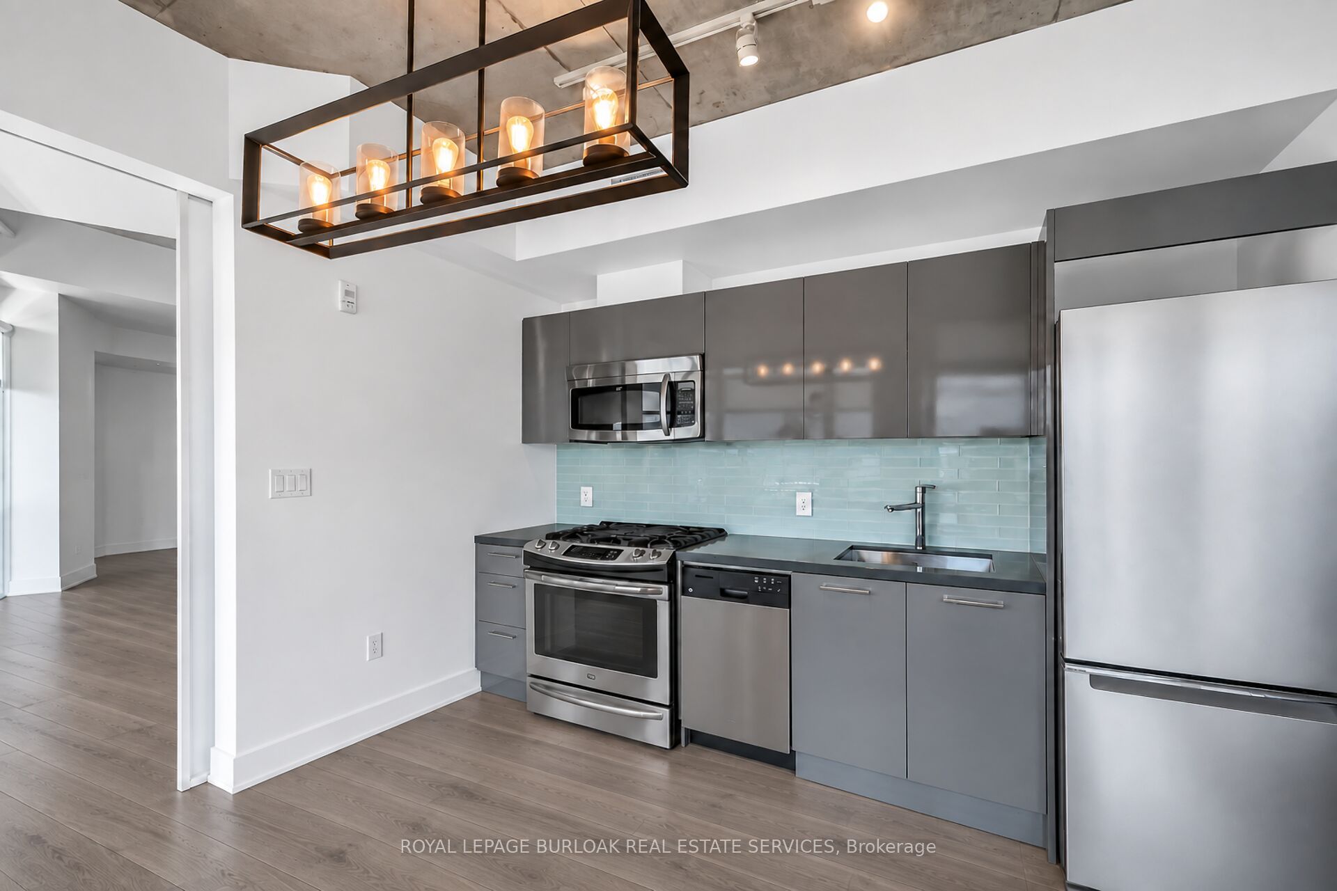 1201 Dundas Street E 902 Property Photo 7
