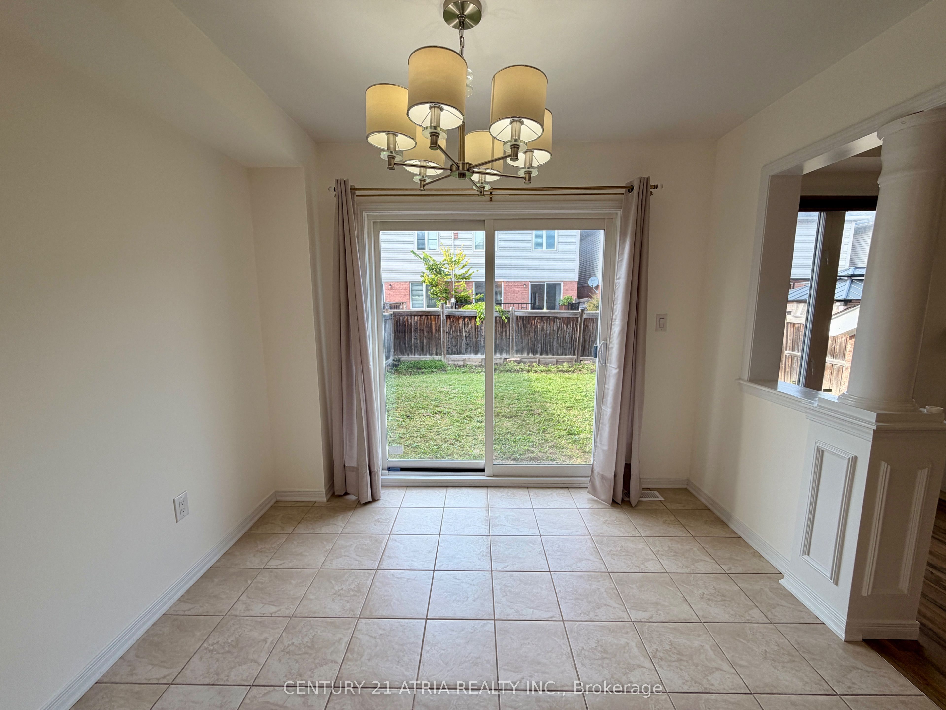 101 Elliottglen Drive Property Photo 11
