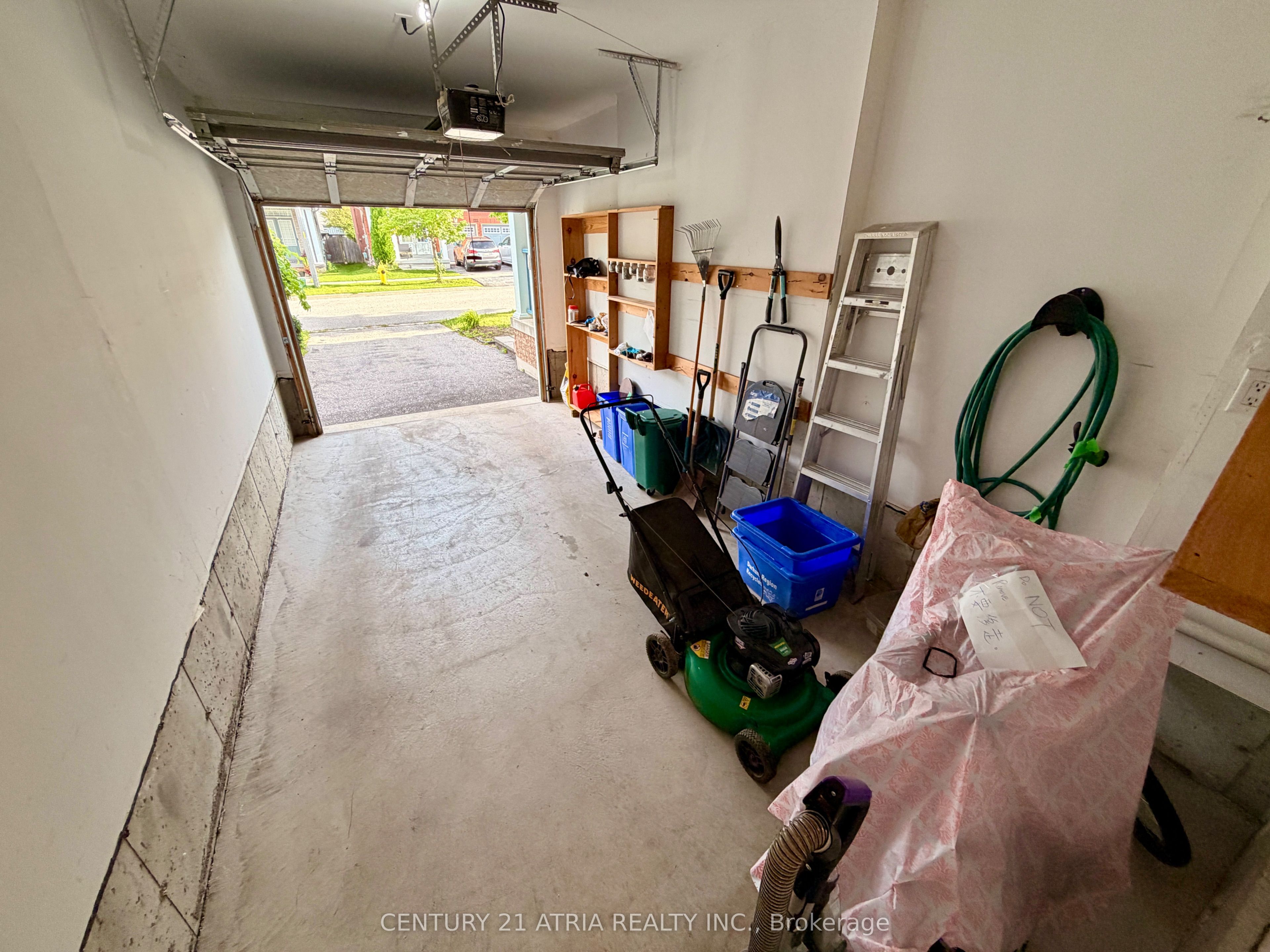 101 Elliottglen Drive Property Photo 33