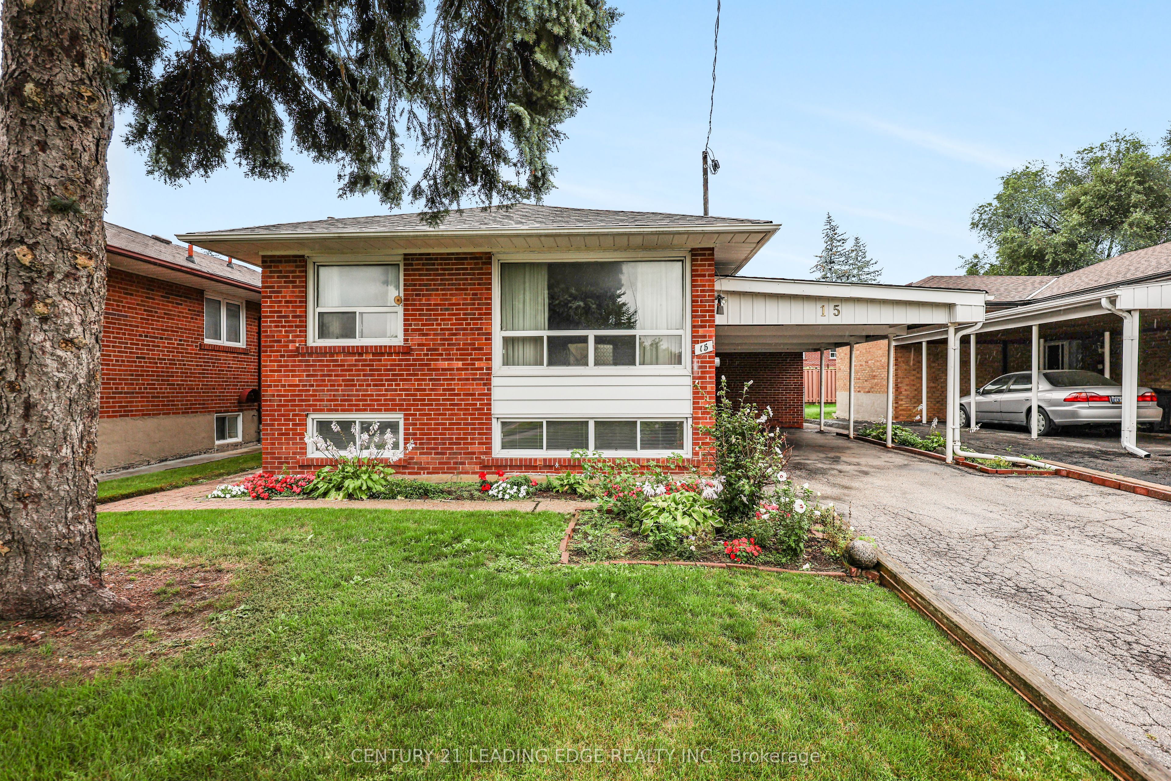 15 Wetherby Drive Property Photo 1