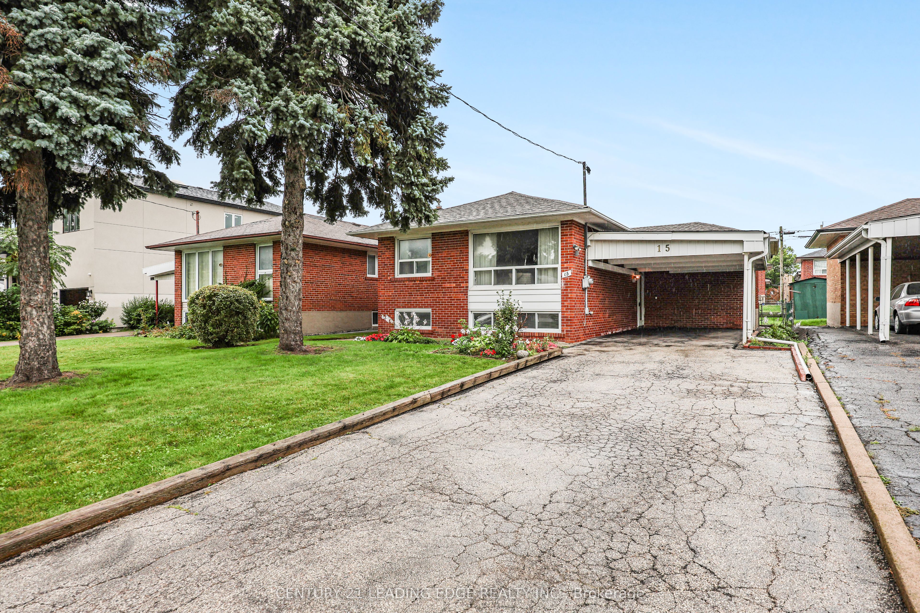 15 Wetherby Drive Property Photo 4