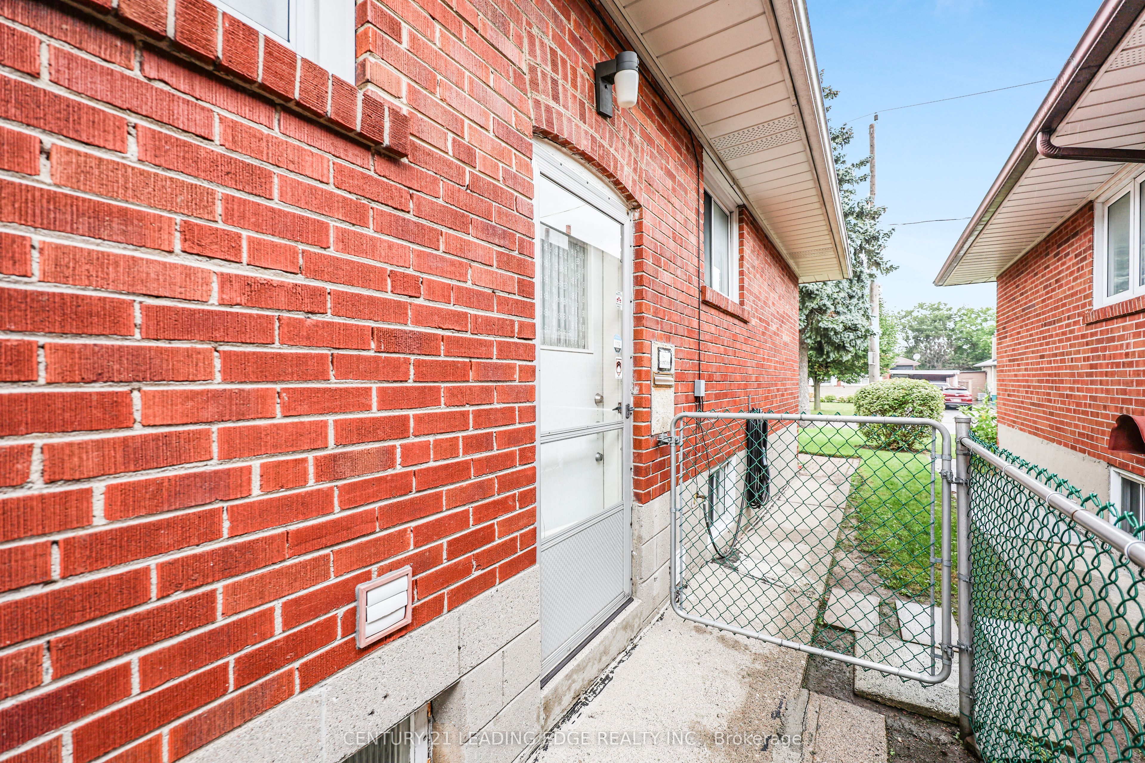 15 Wetherby Drive Property Photo 47