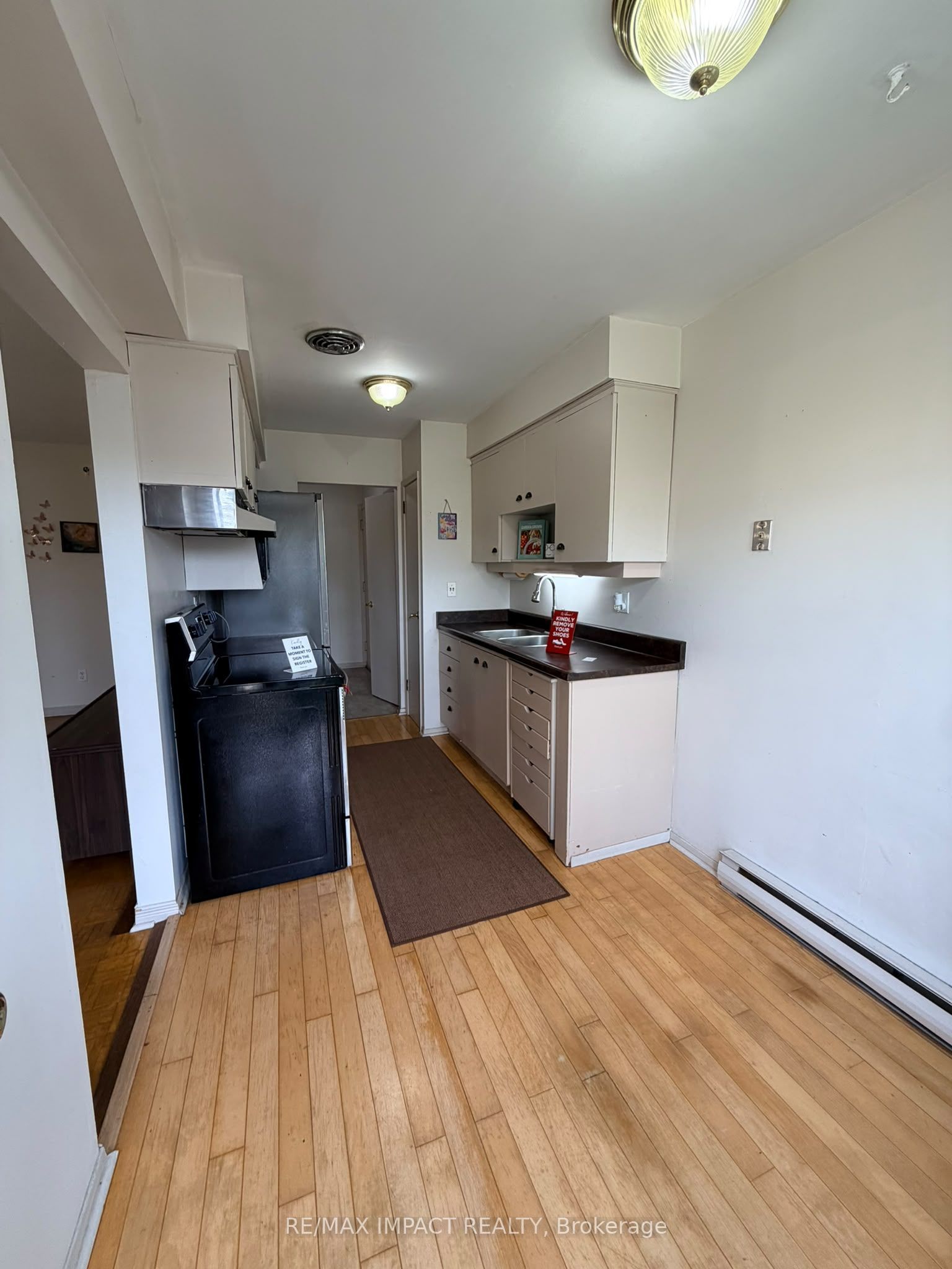 33 Taunton Road 28 Property Photo 2