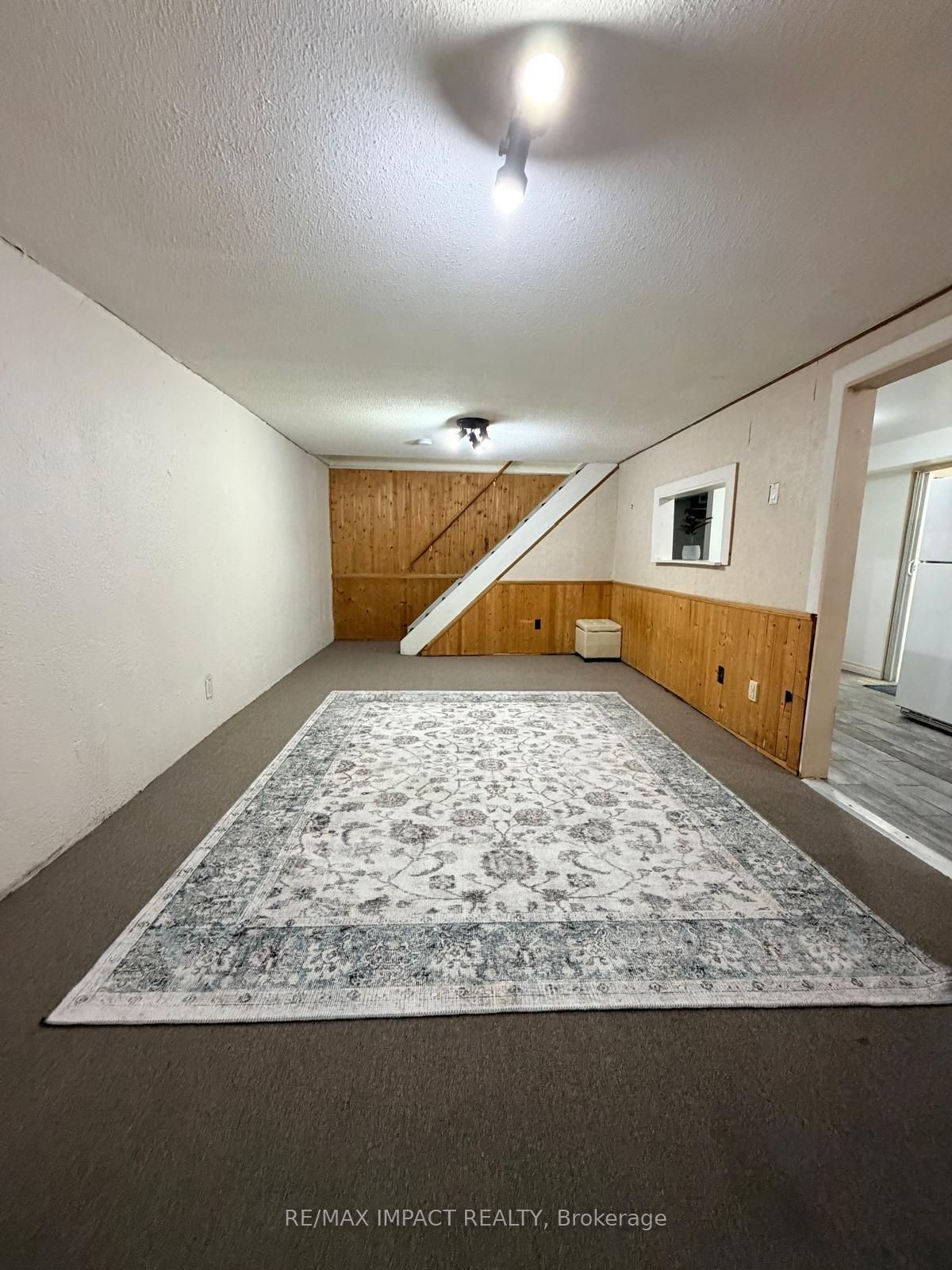 33 Taunton Road 28 Property Photo 8