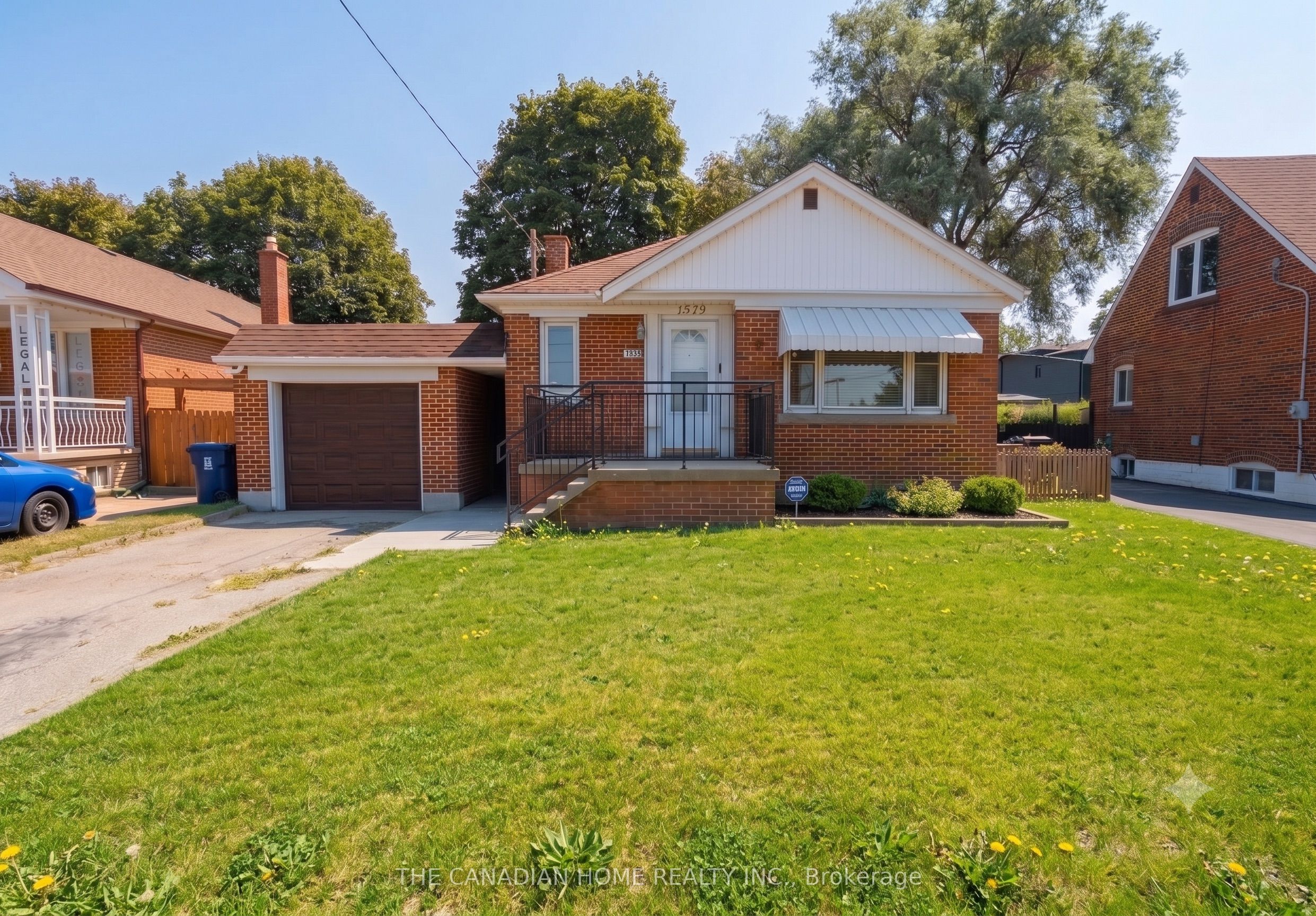 1373 Pharmacy Avenue Property Photo 1