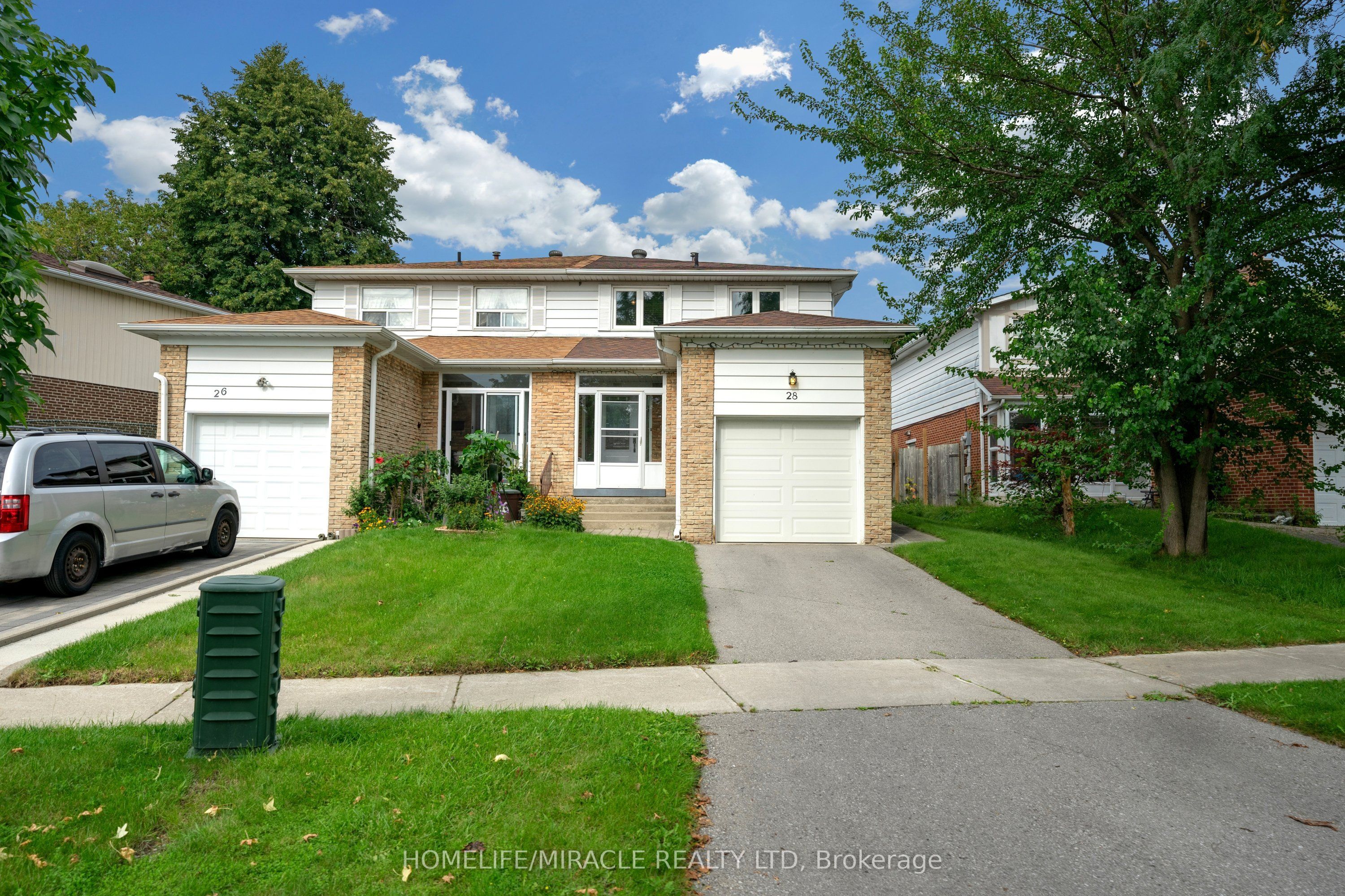 28 Rooksnest Trail