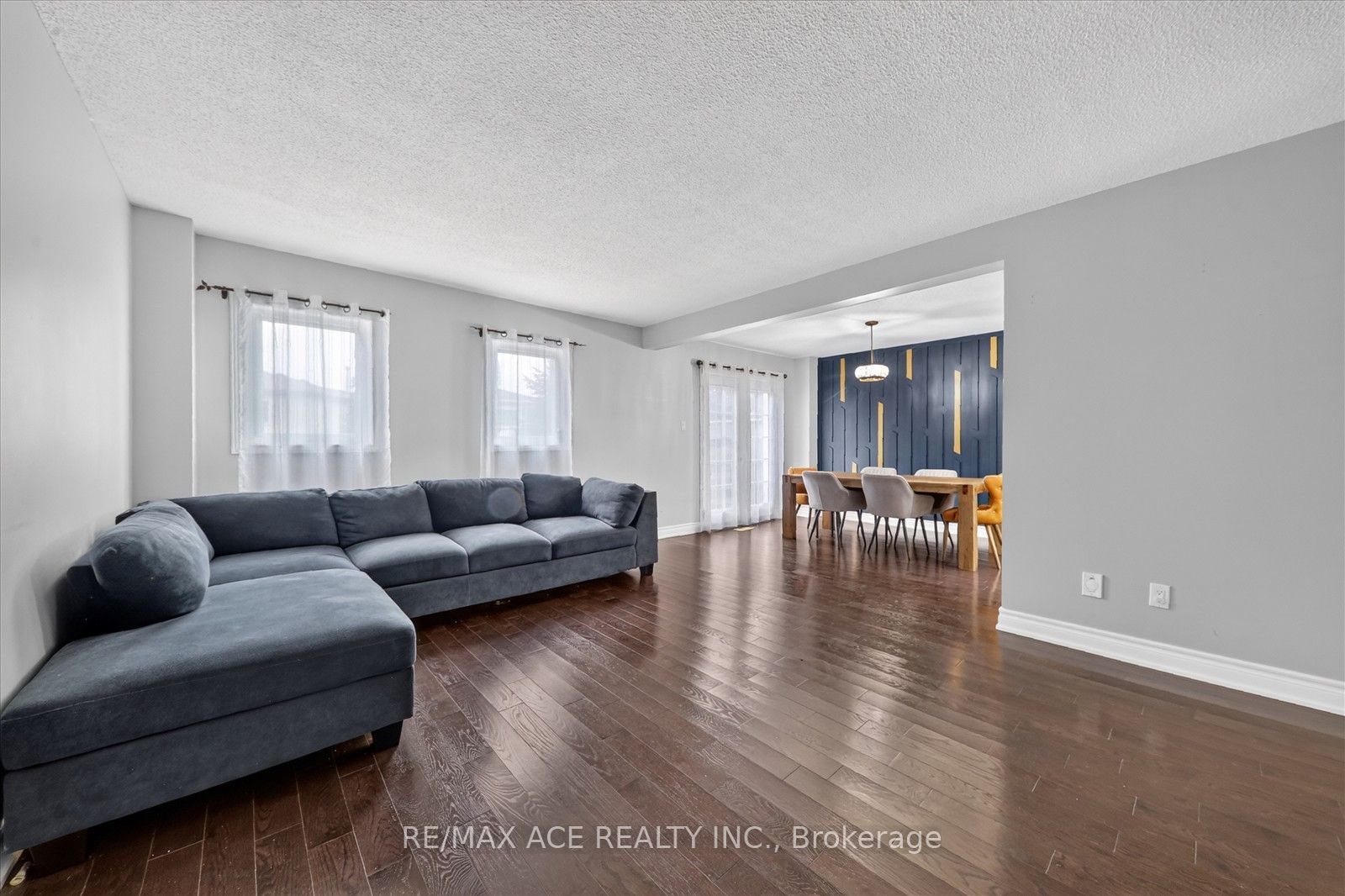 17 Whittington Court Property Photo 15