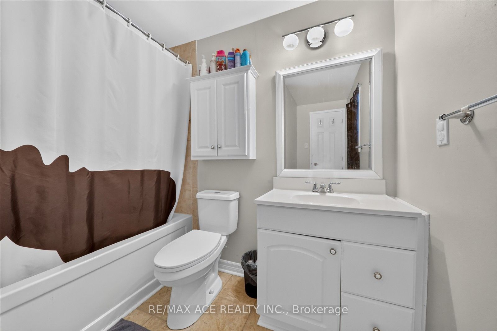 17 Whittington Court Property Photo 22