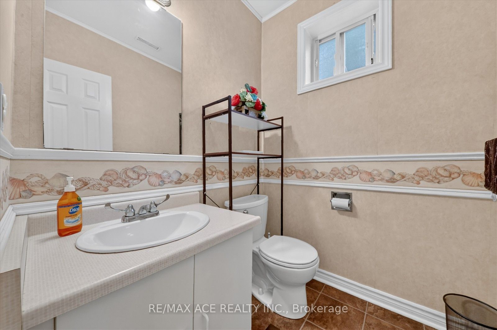 17 Whittington Court Property Photo 33