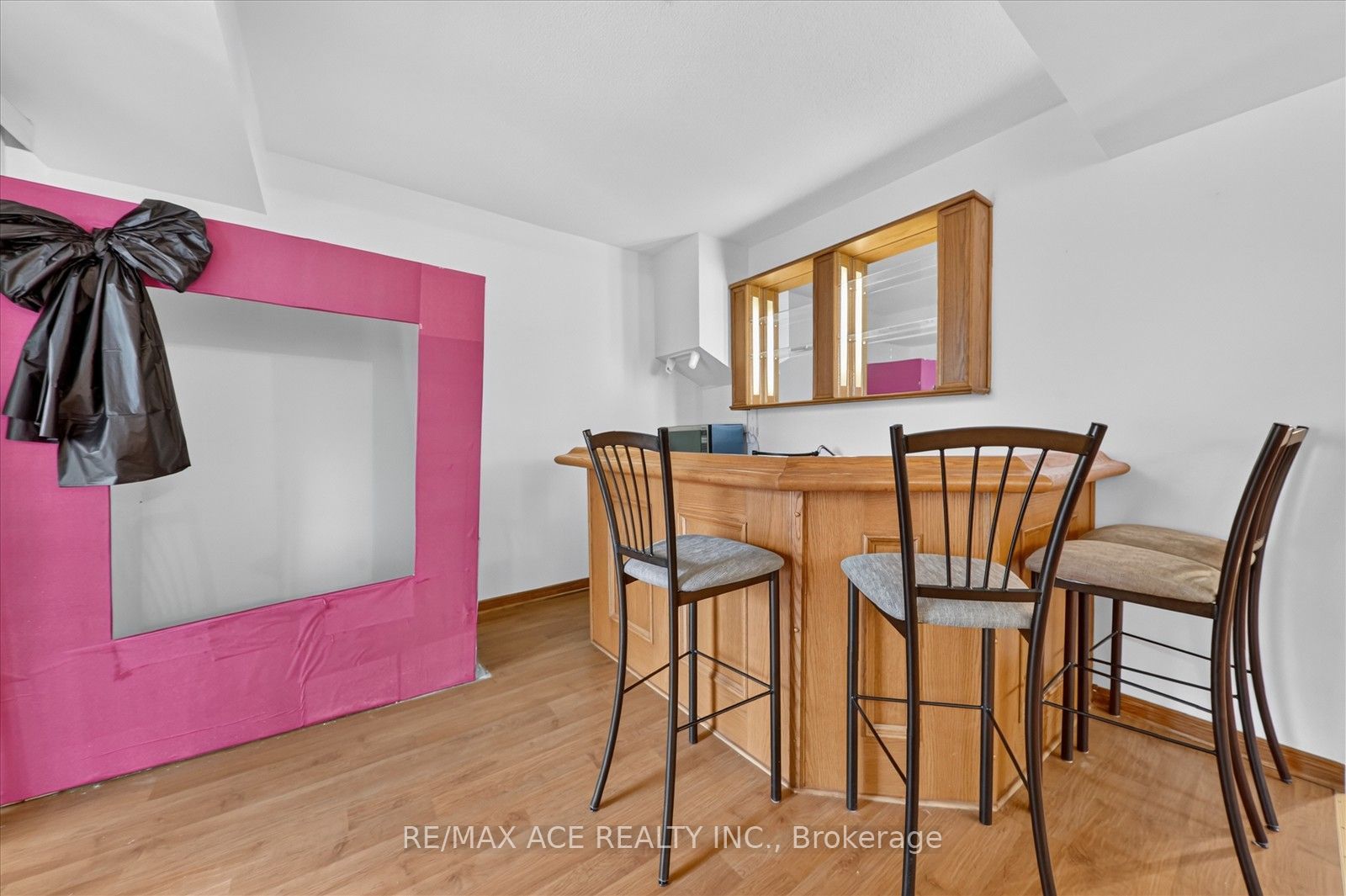 17 Whittington Court Property Photo 37