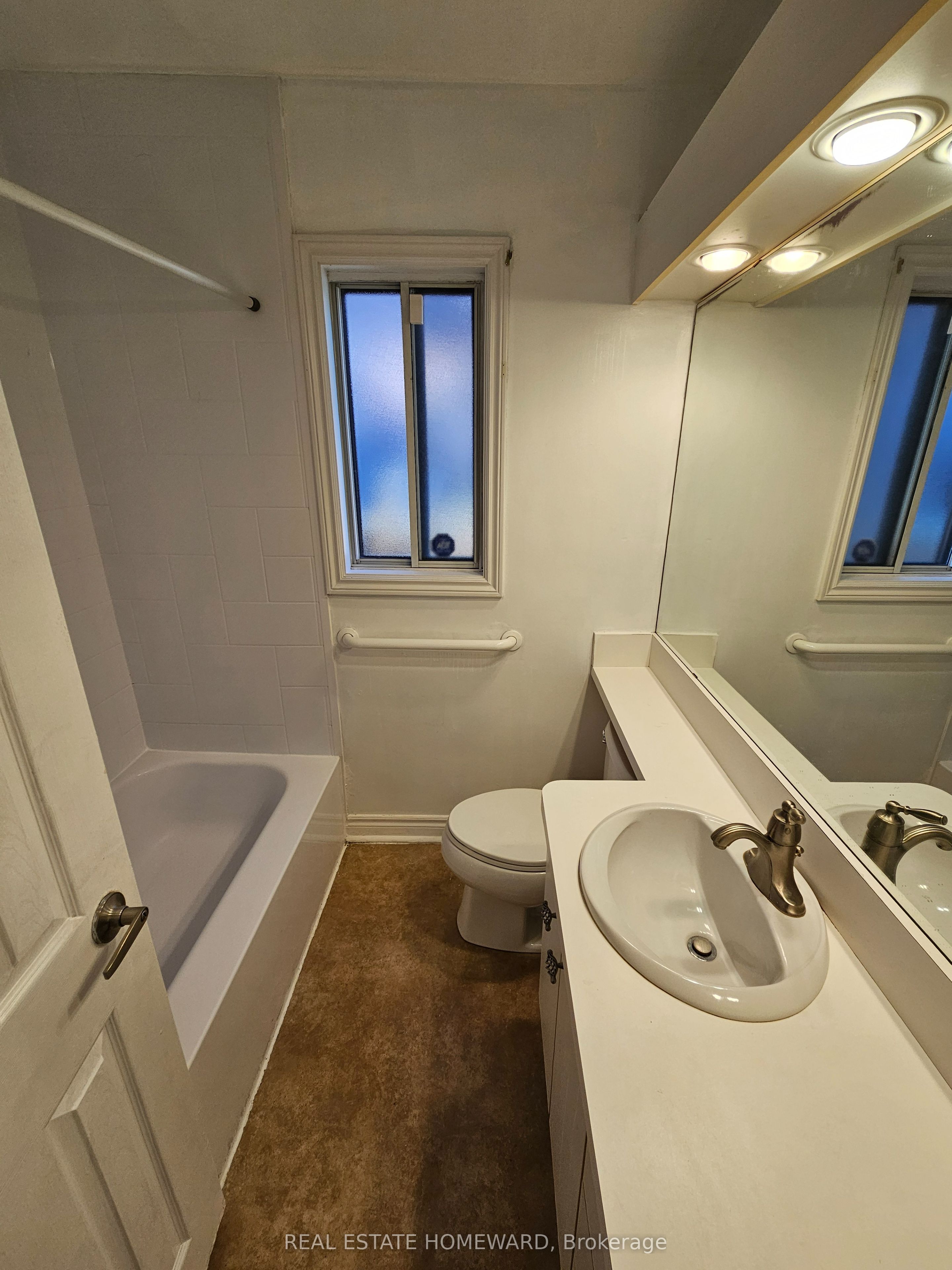 44 Harris Park Drive Property Photo 17