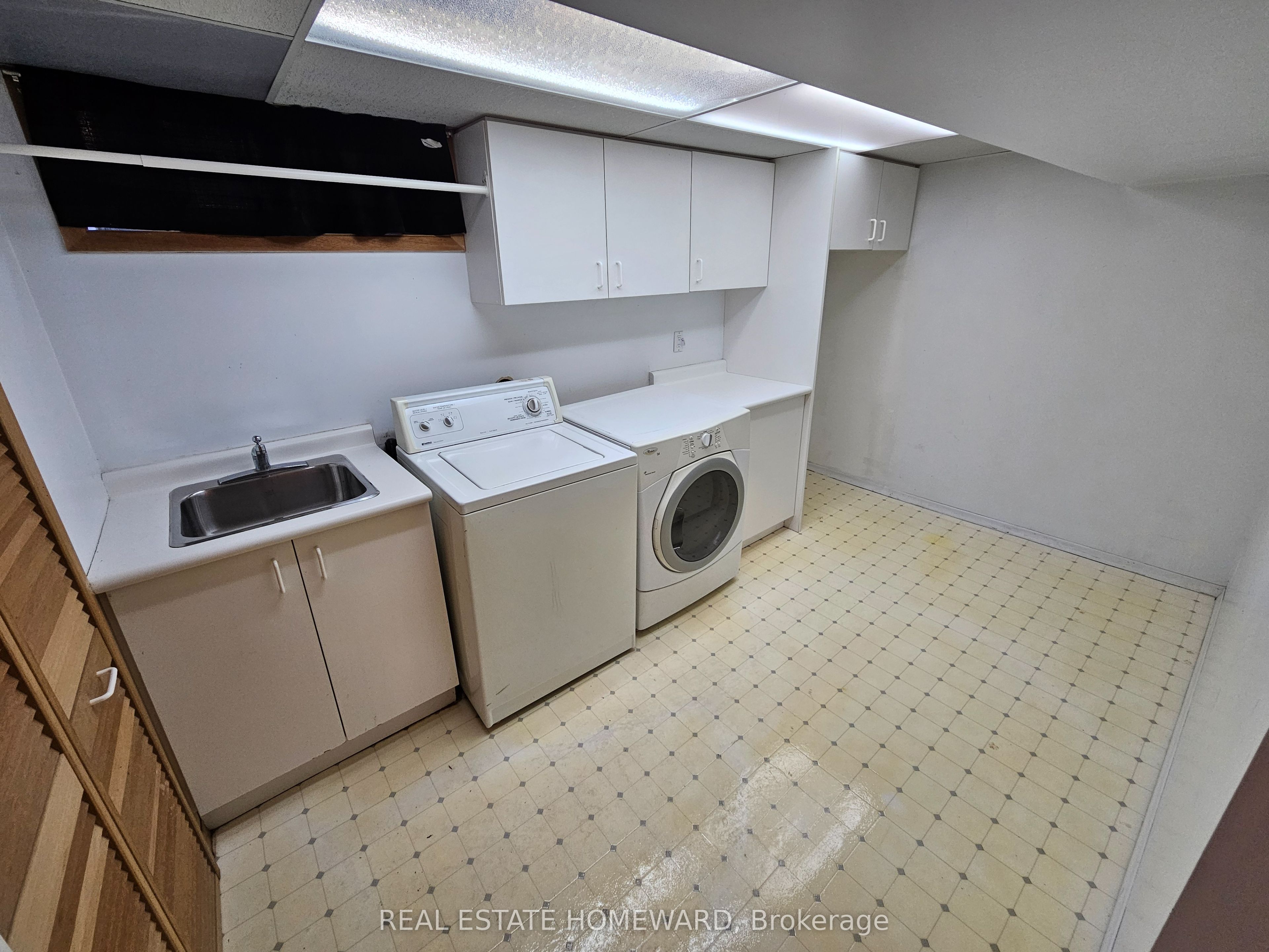 44 Harris Park Drive Property Photo 30