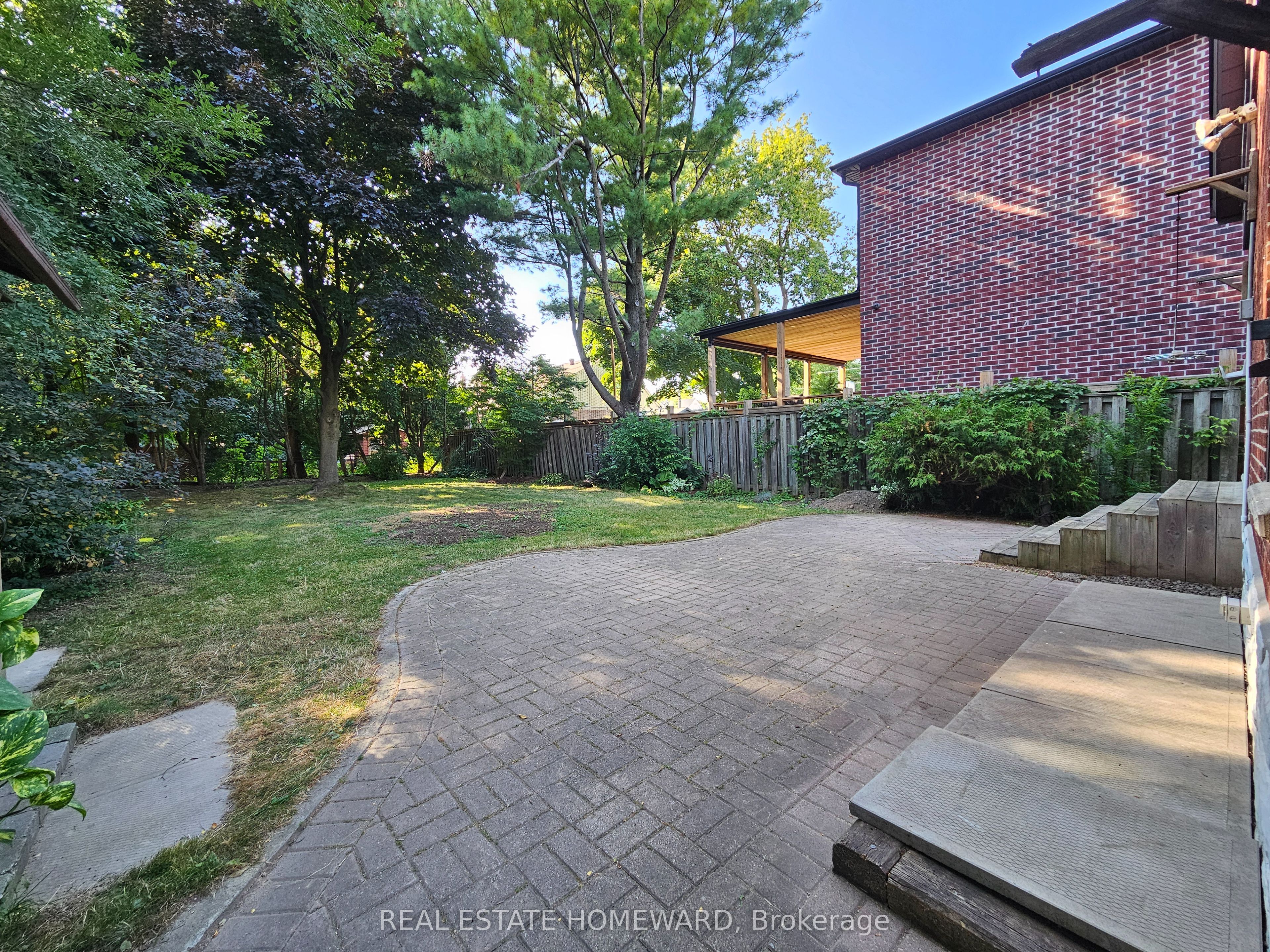 44 Harris Park Drive Property Photo 32