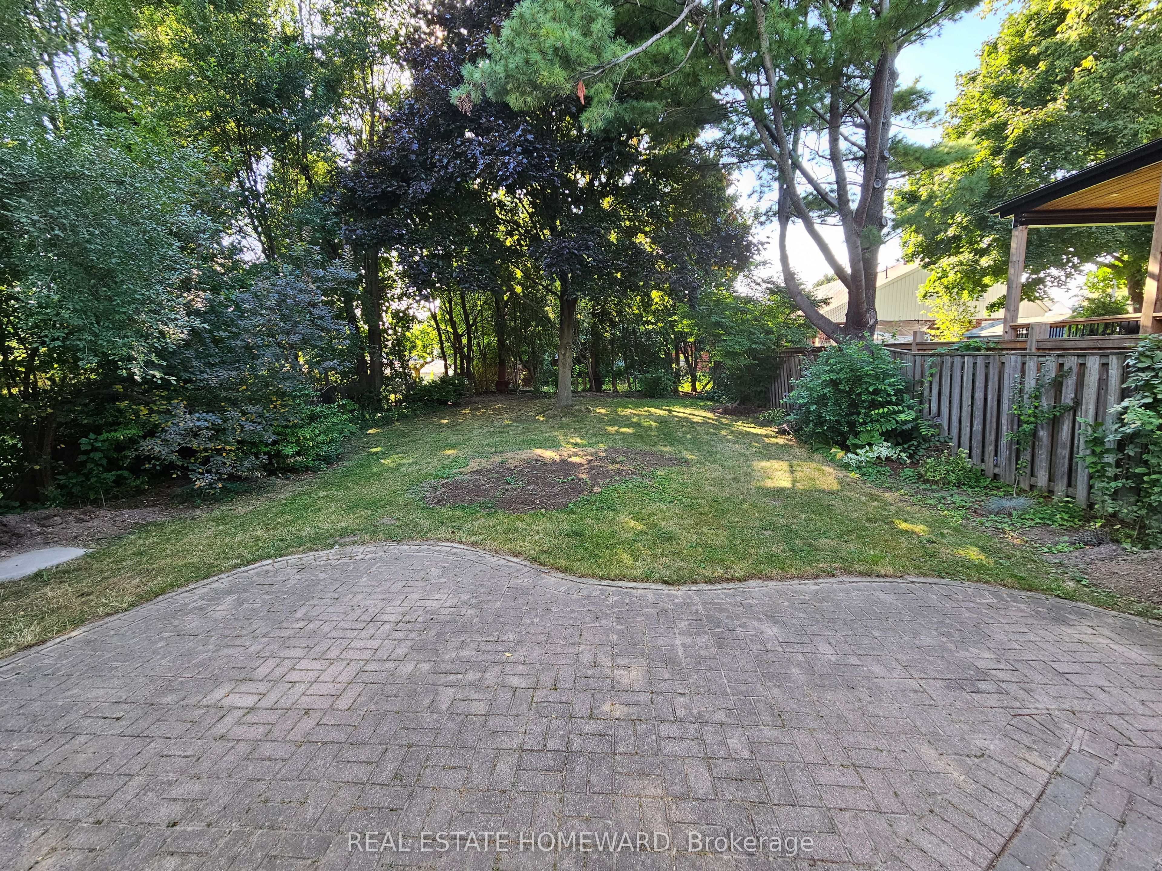 44 Harris Park Drive Property Photo 34