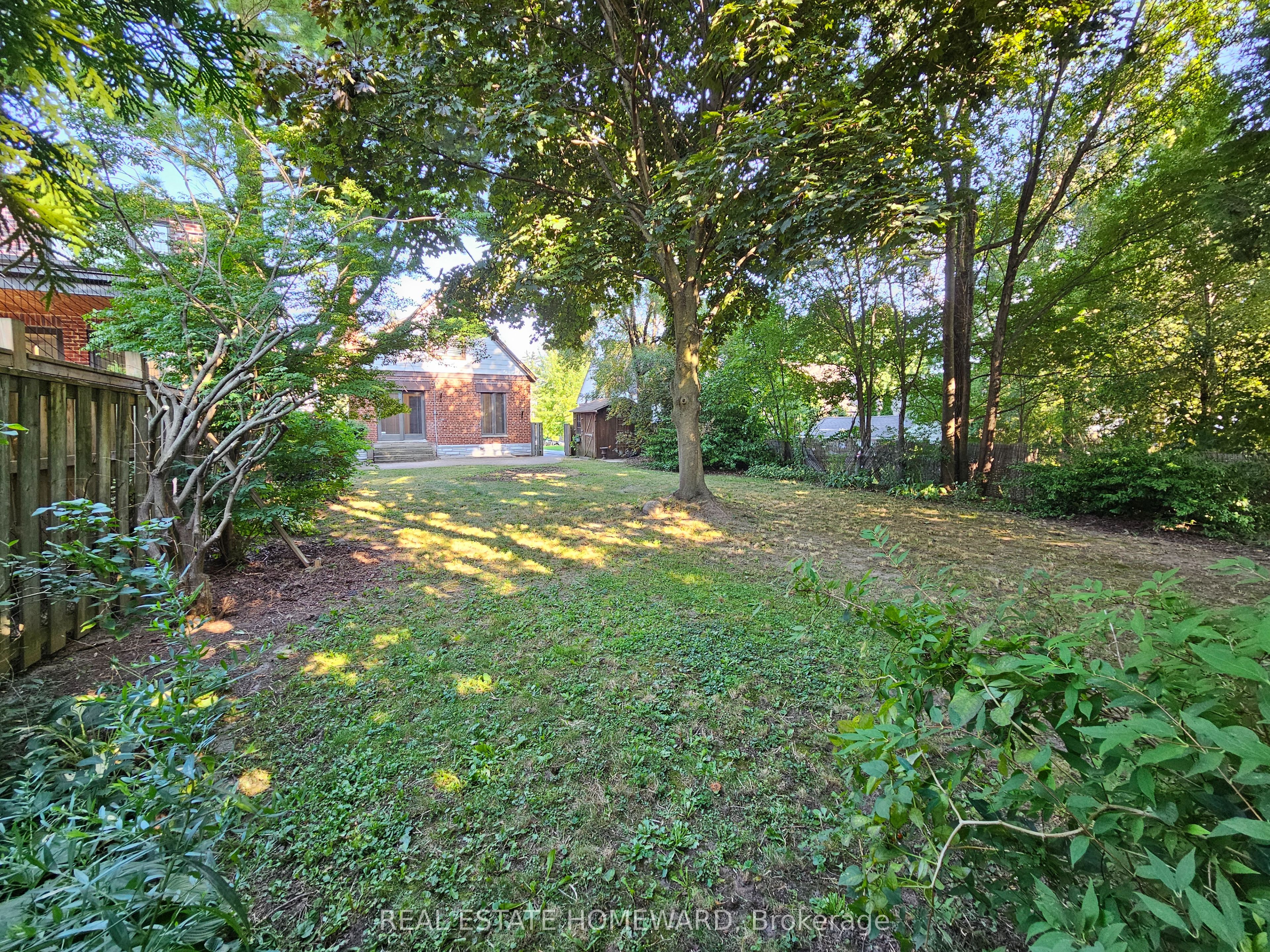 44 Harris Park Drive Property Photo 35