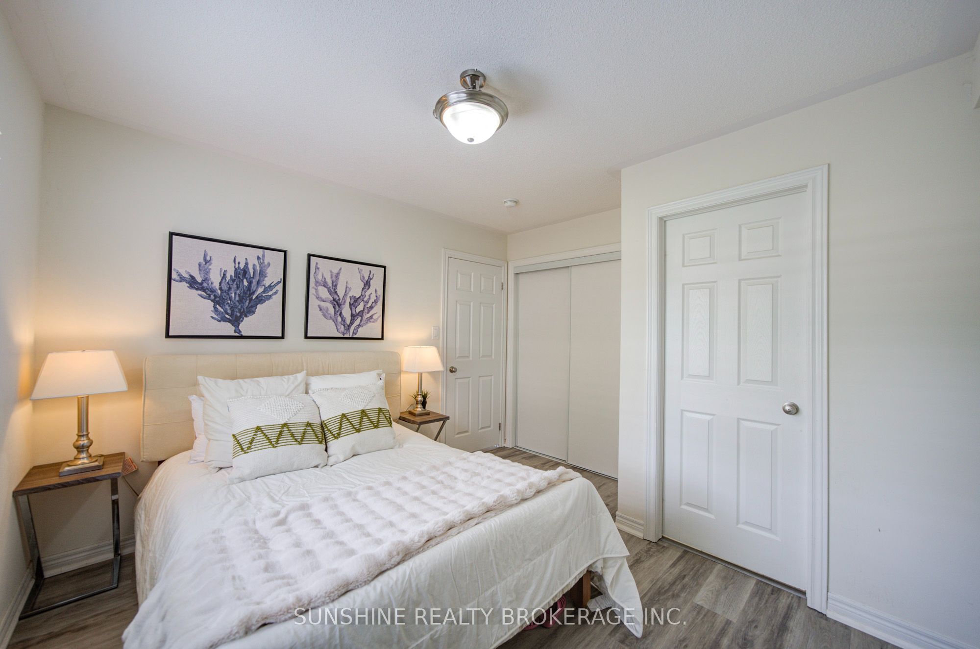 40 Pringdale Gardens Circle Property Photo 5
