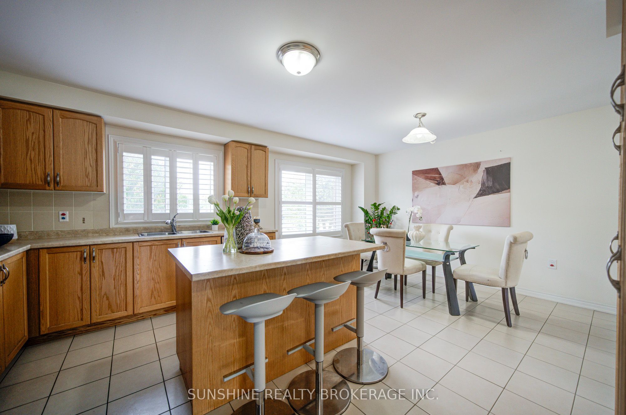 40 Pringdale Gardens Circle Property Photo 12