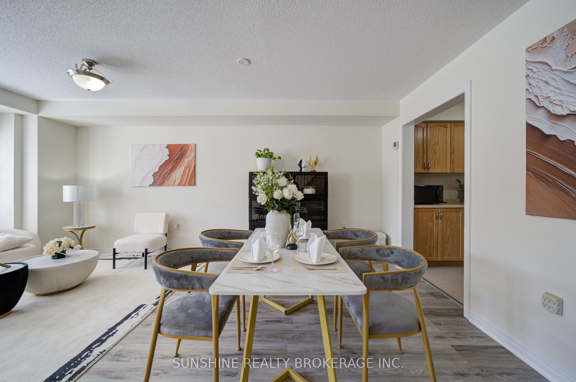 40 Pringdale Gardens Circle Property Photo 16