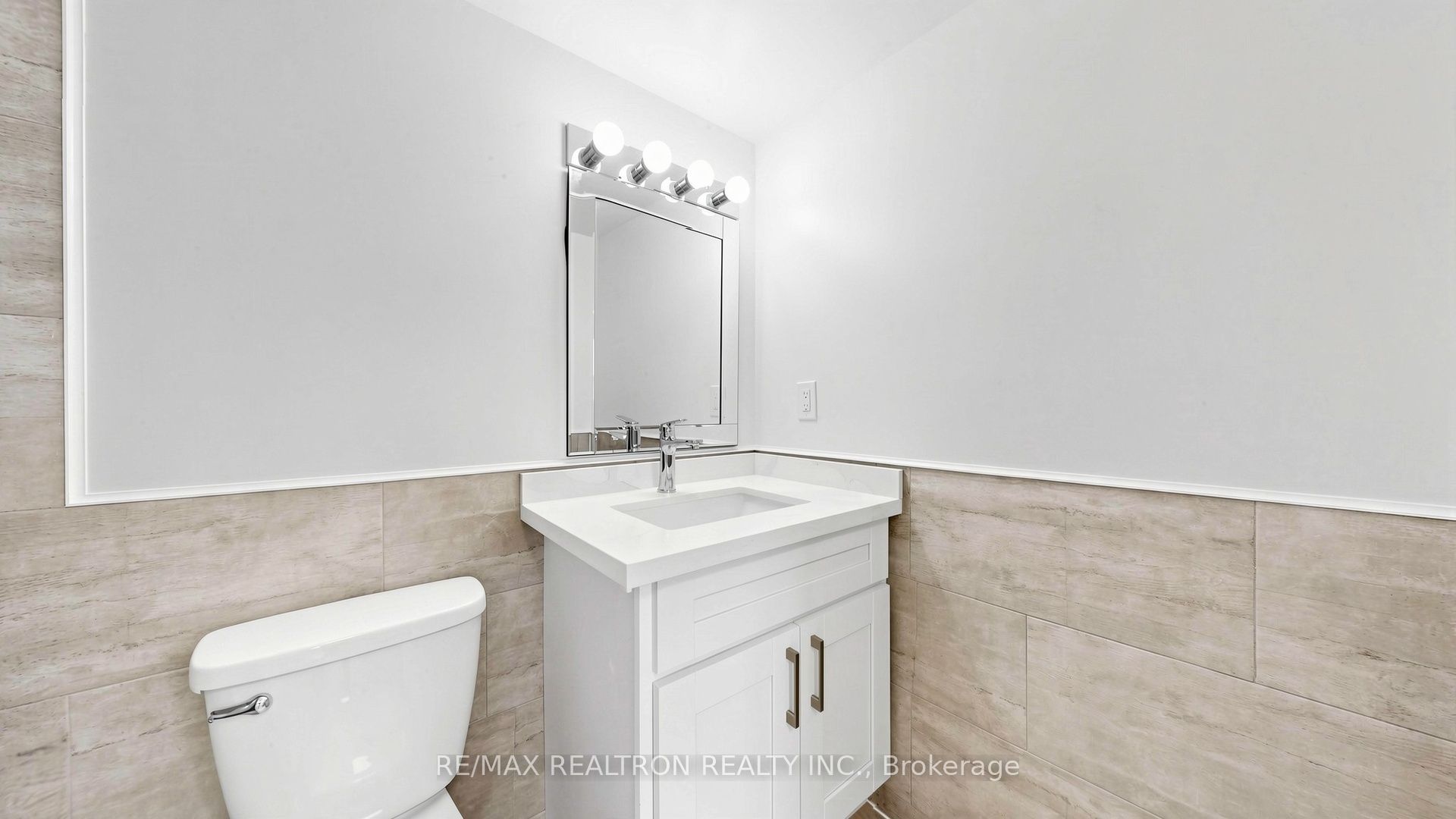100 Wingarden Court 1011 Property Photo 24