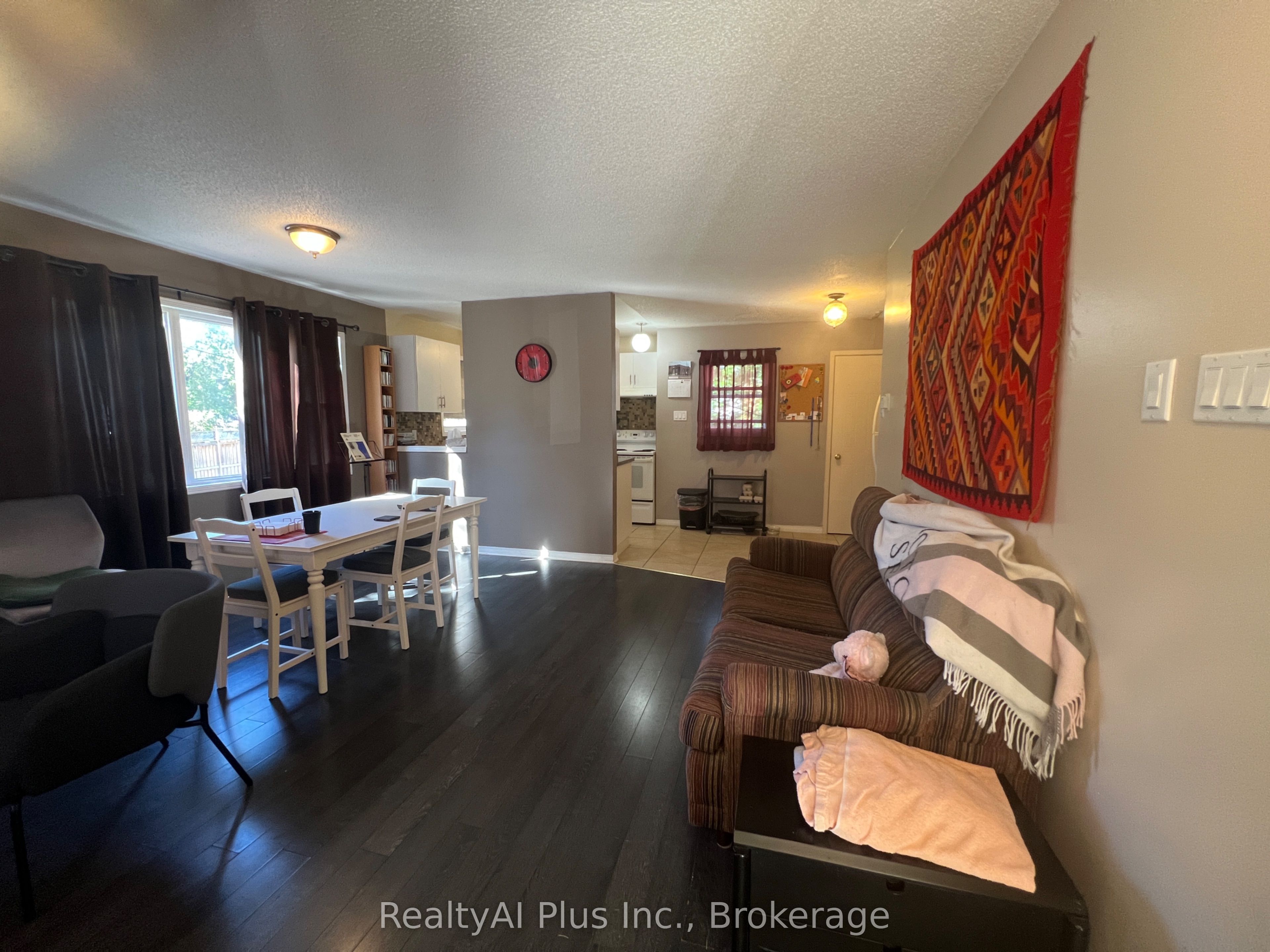 108 Kildonan Drive Property Photo 4