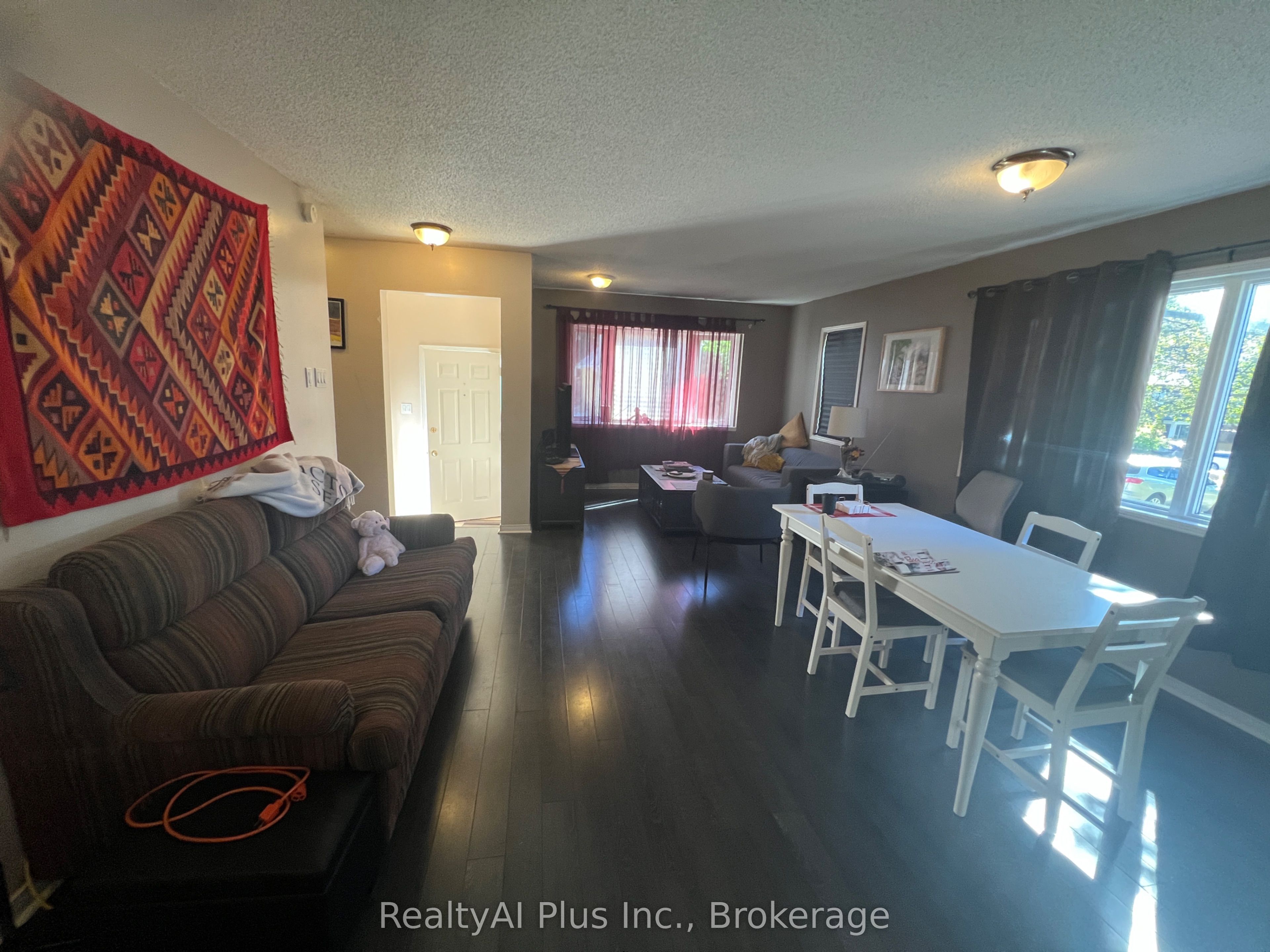 108 Kildonan Drive Property Photo 8