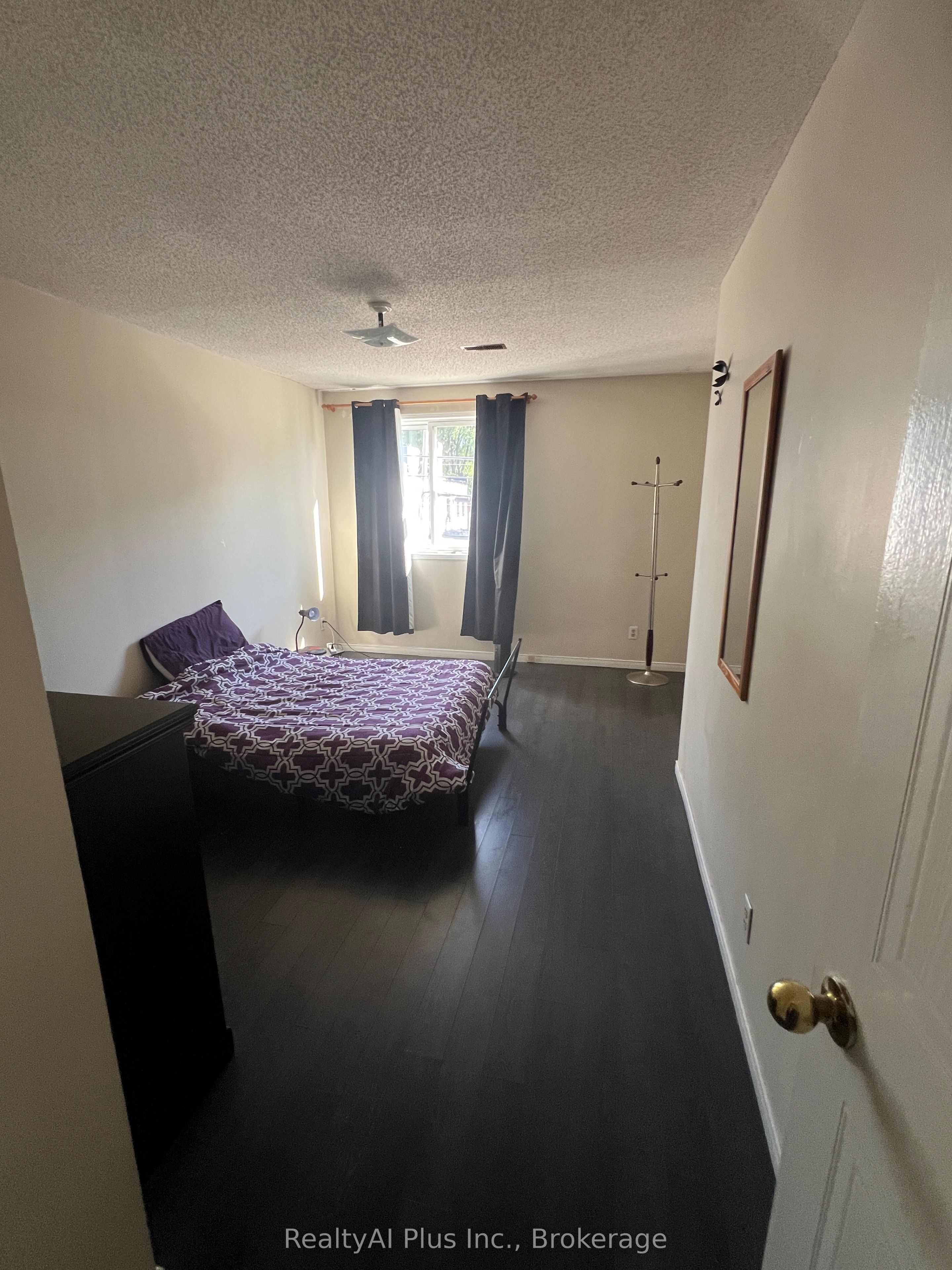 108 Kildonan Drive Property Photo 14