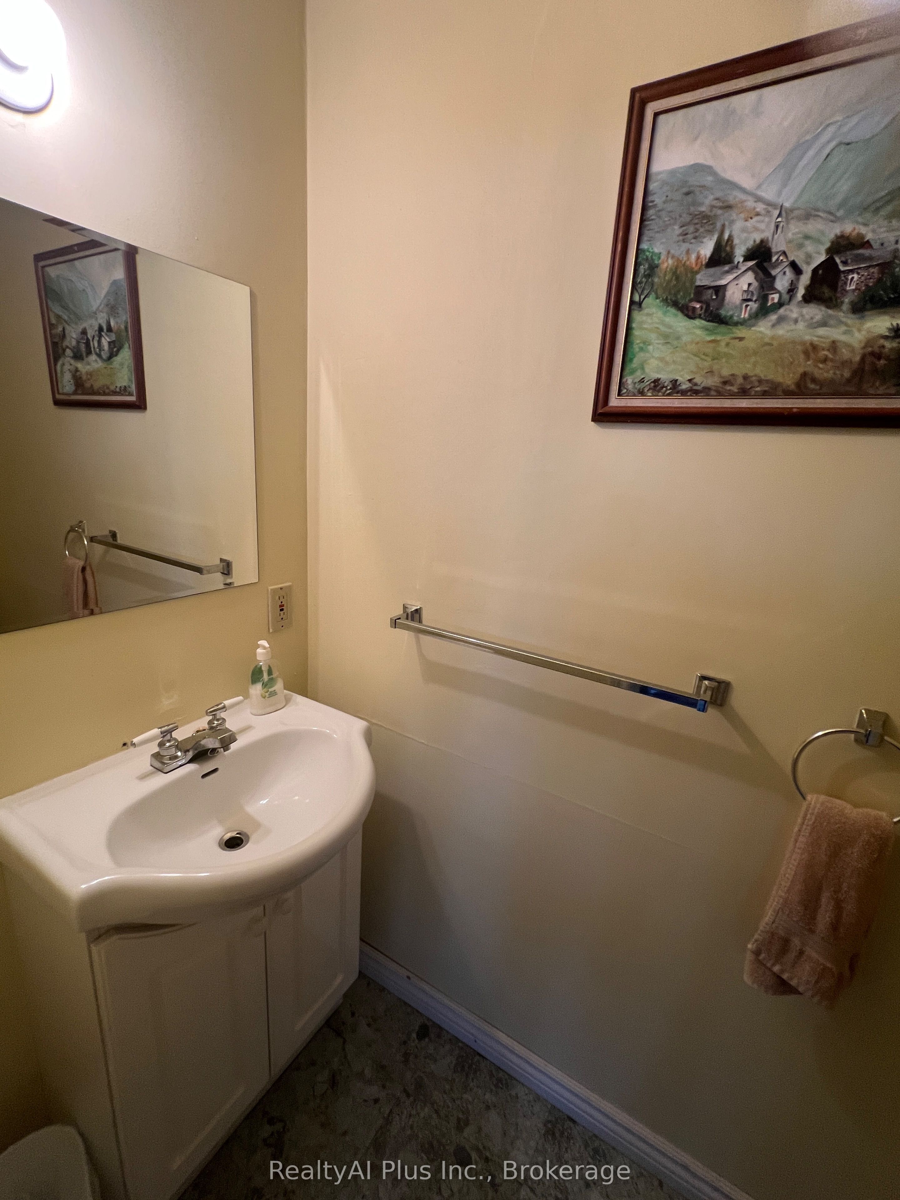 108 Kildonan Drive Property Photo 27