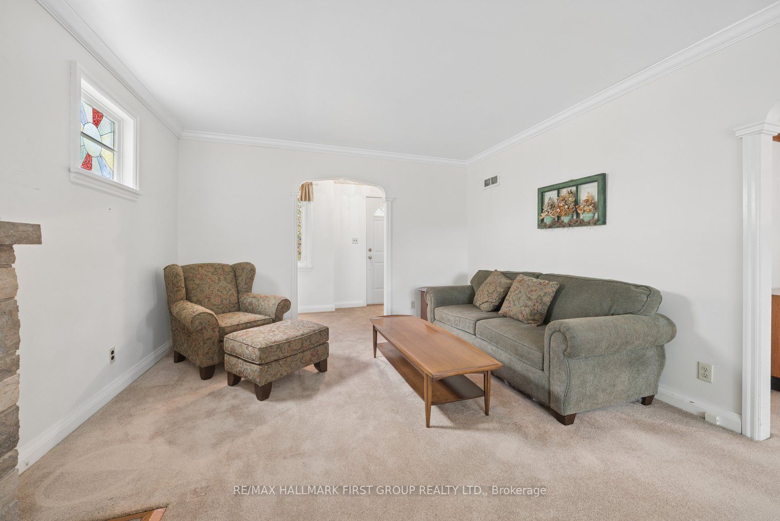 109 Colonel Danforth Trail Property Photo 5