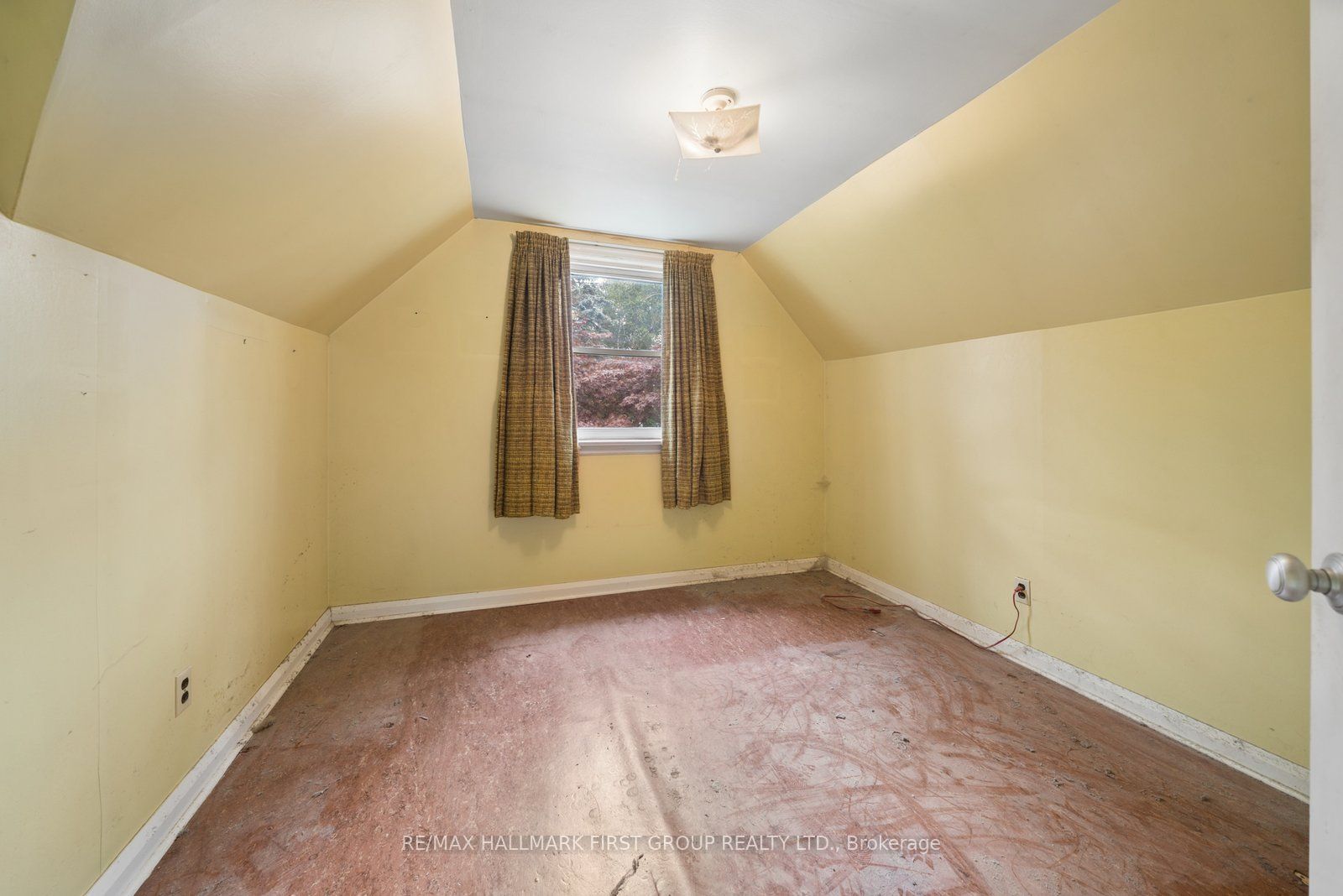 109 Colonel Danforth Trail Property Photo 23