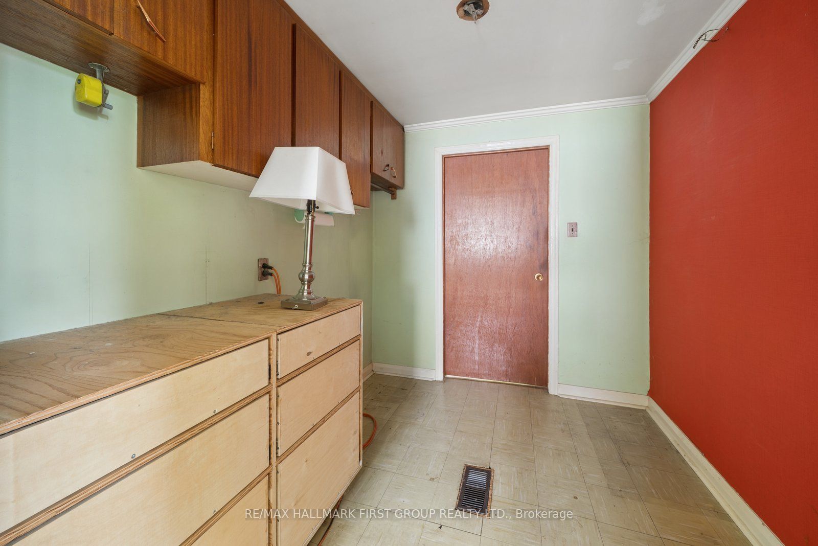109 Colonel Danforth Trail Property Photo 26