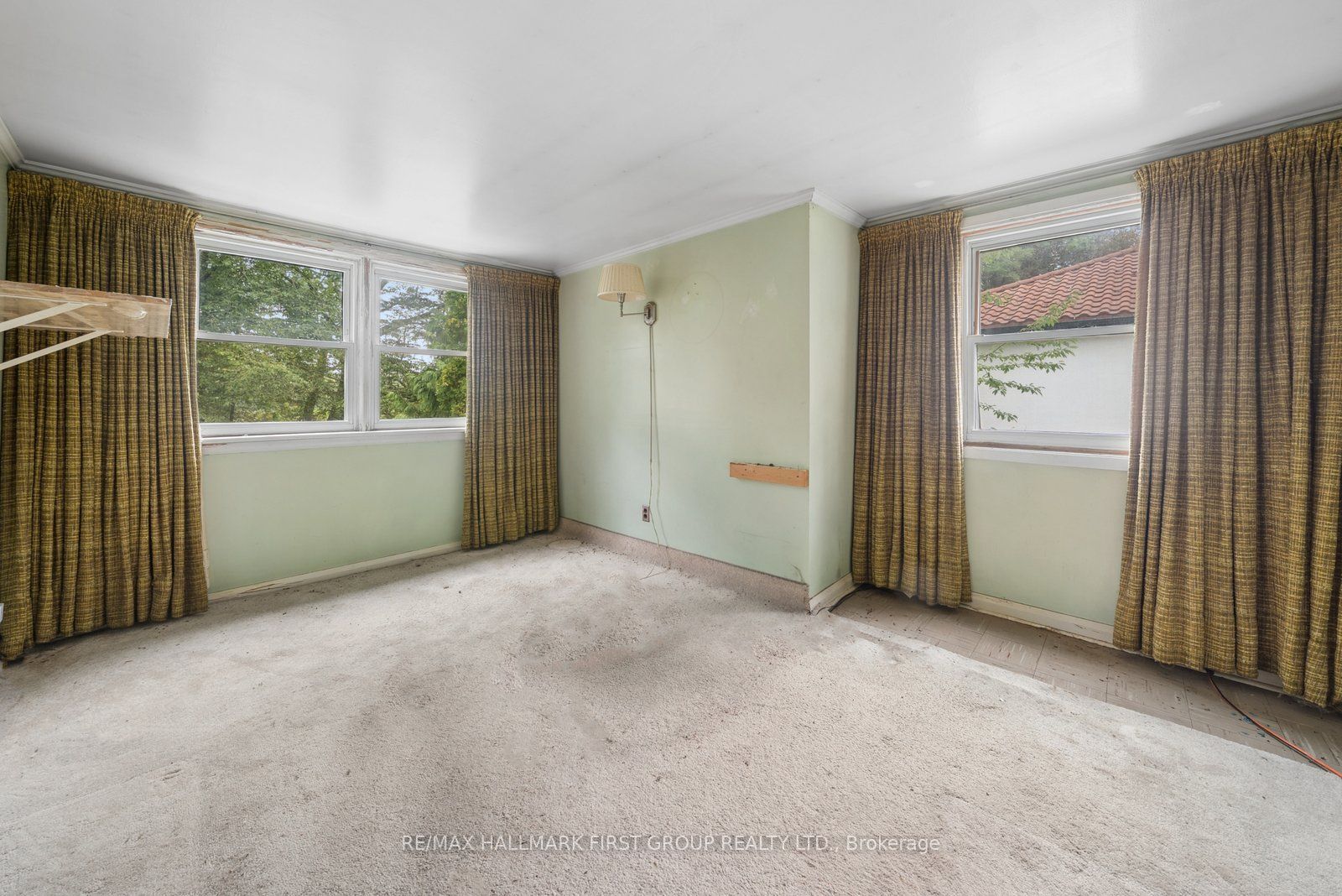 109 Colonel Danforth Trail Property Photo 27