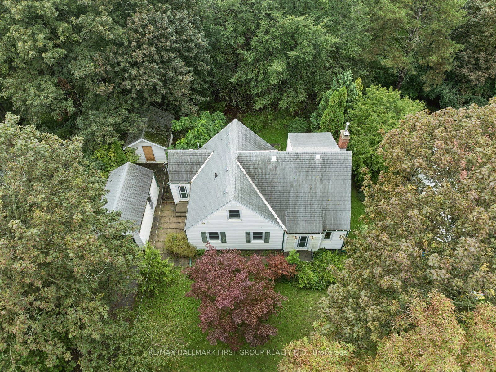109 Colonel Danforth Trail Property Photo 37