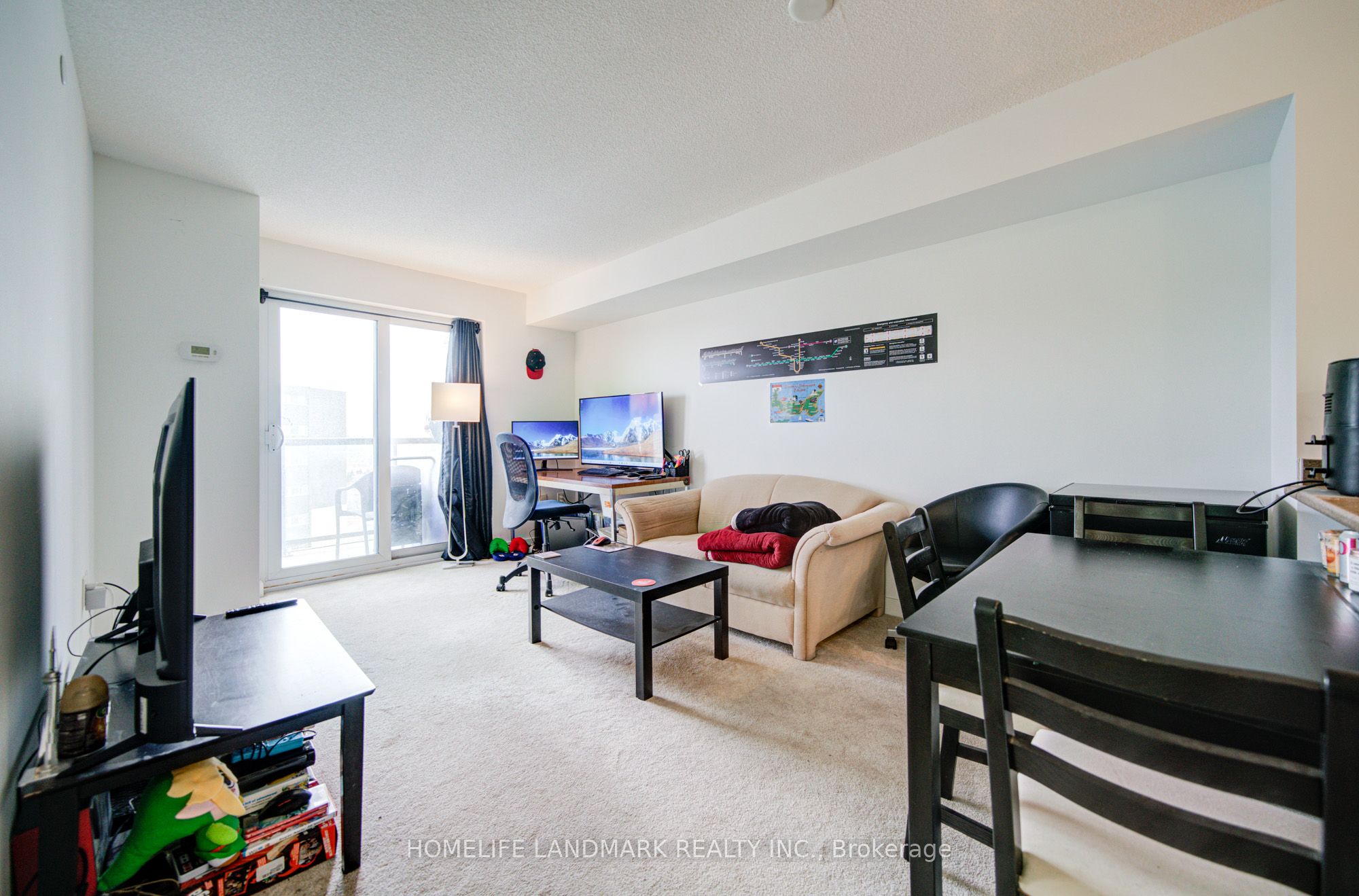 1346 Danforth Road 1416 Property Photo 5