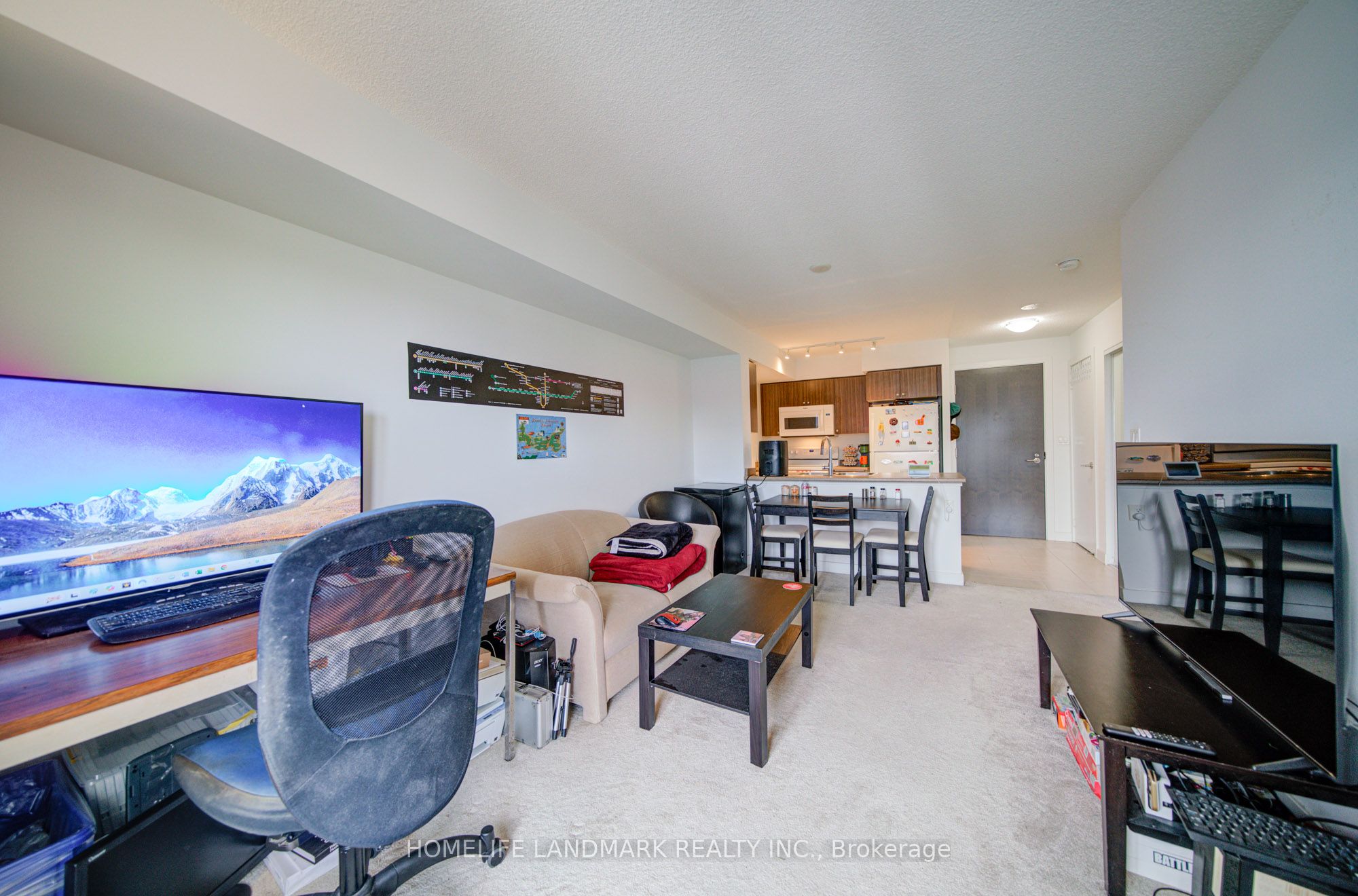 1346 Danforth Road 1416 Property Photo 6