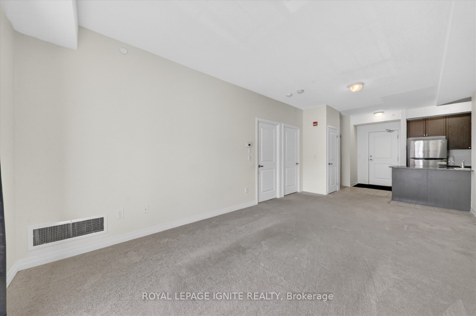80 Shipway Avenue 215 Property Photo 16