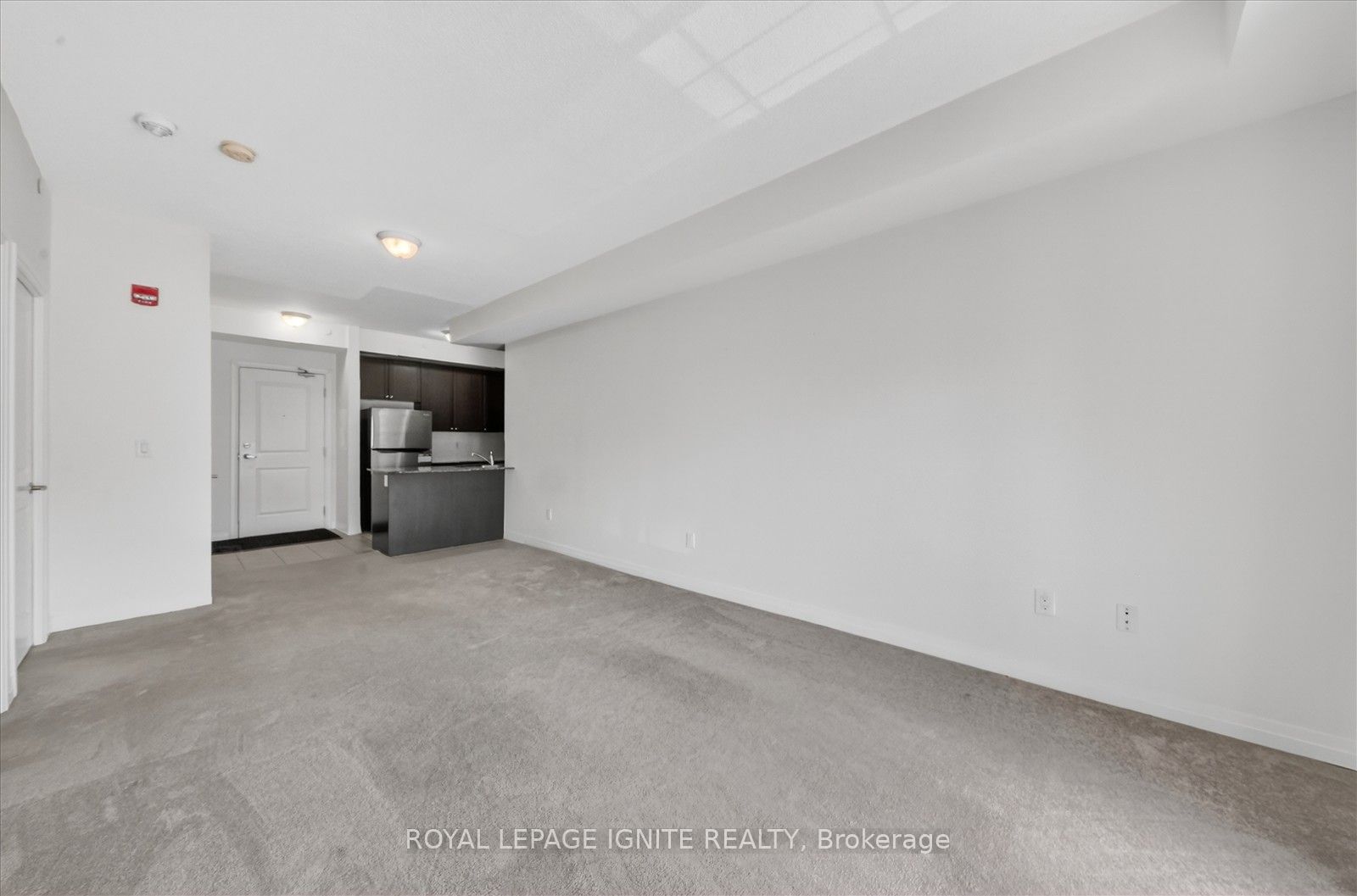 80 Shipway Avenue 215 Property Photo 17
