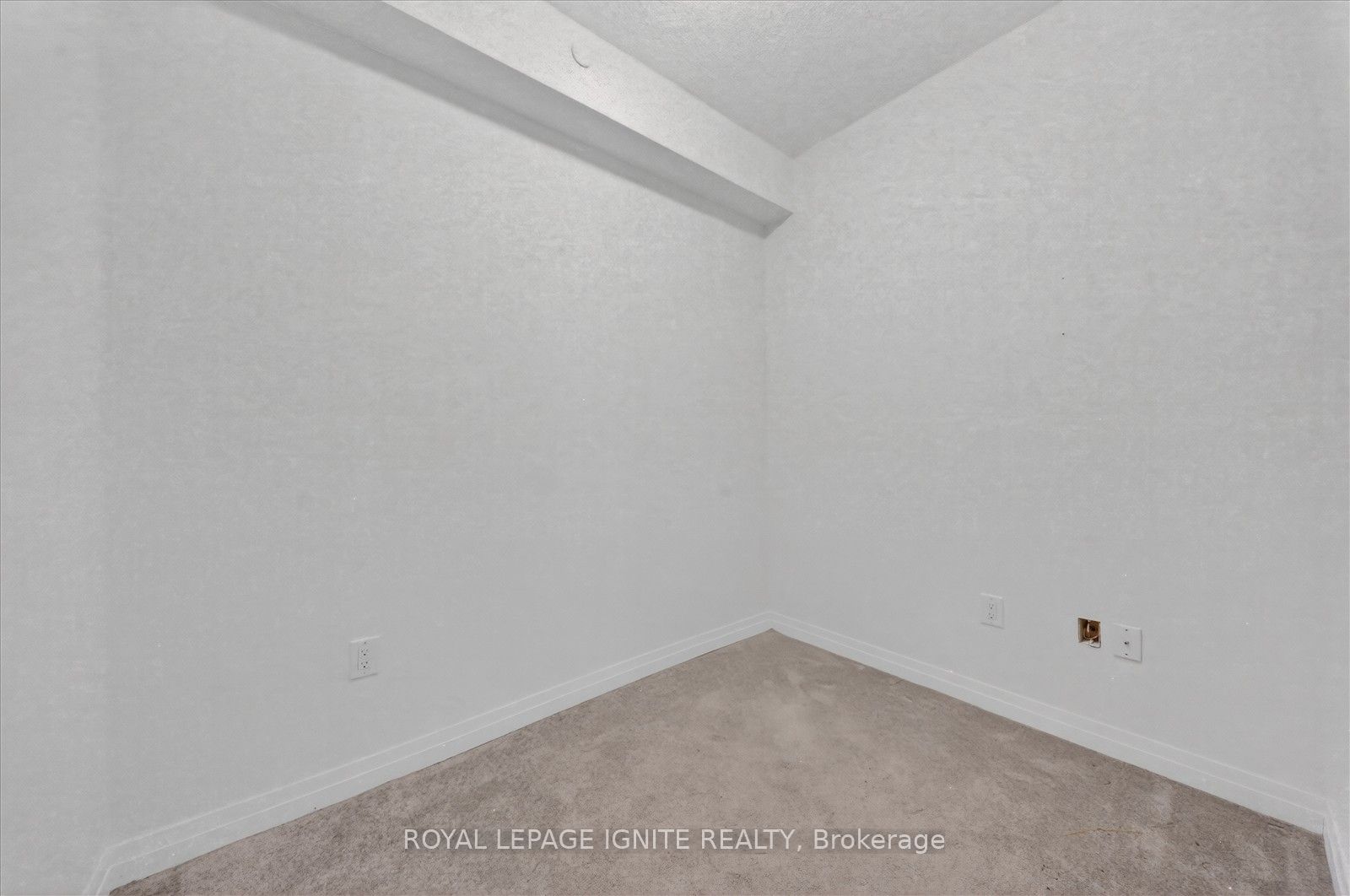 80 Shipway Avenue 215 Property Photo 21
