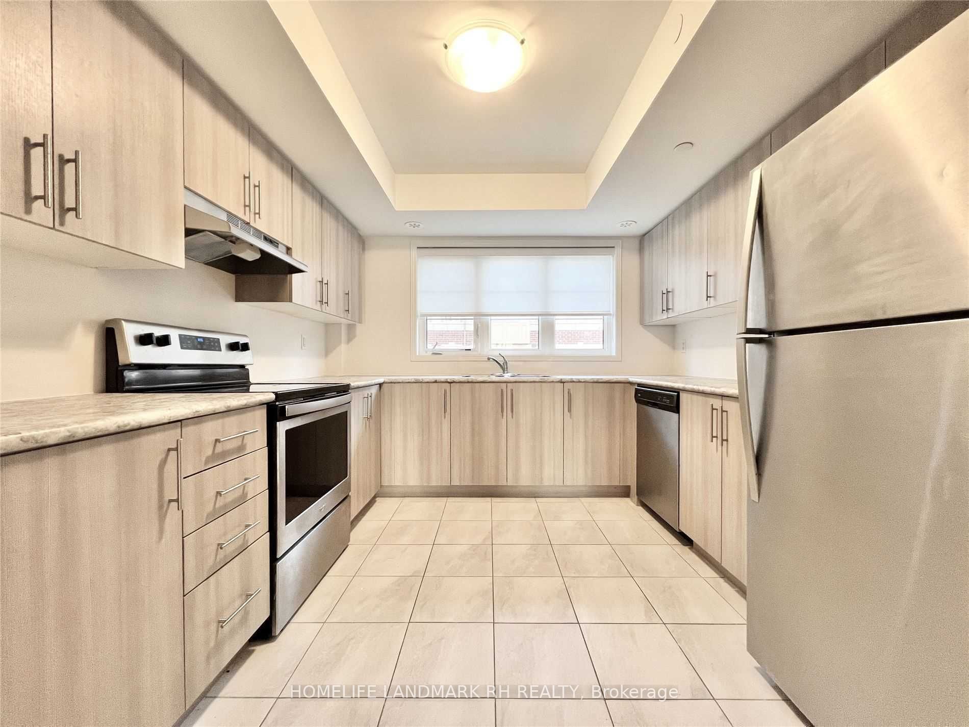 2633 Eaglesham Path Property Photo 4