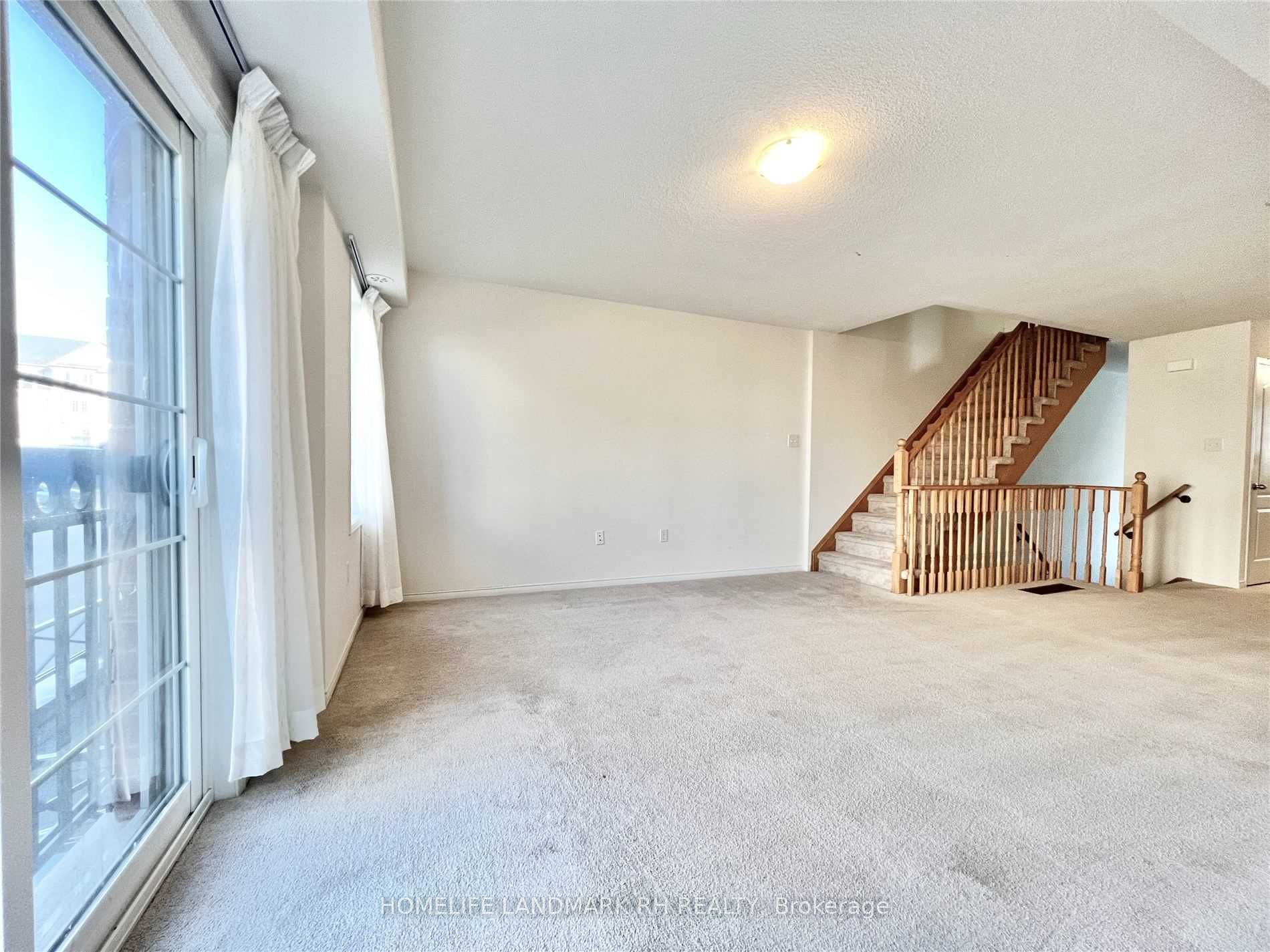 2633 Eaglesham Path Property Photo 6